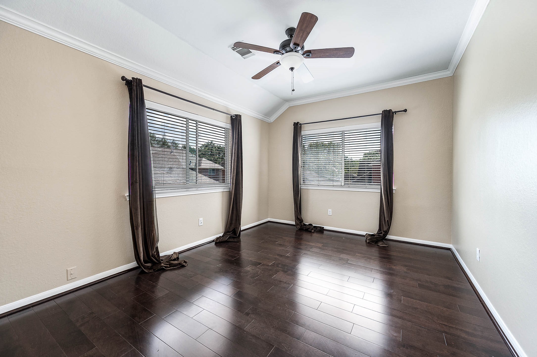 13 Turtle Creek Manor Property Photo 32