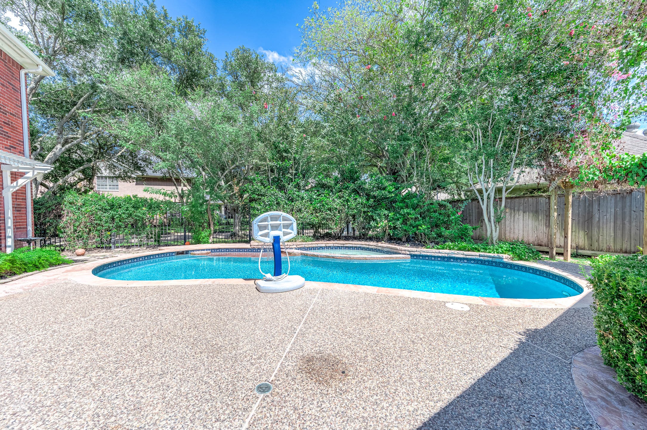 13 Turtle Creek Manor Property Photo 41