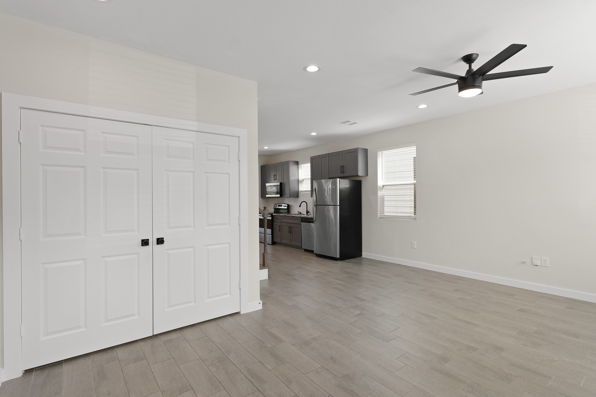 5544 Shreveport Boulevard B Property Photo 5