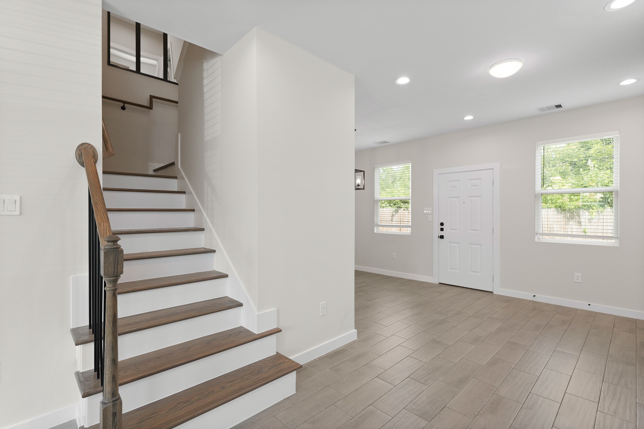 5544 Shreveport Boulevard B Property Photo 8