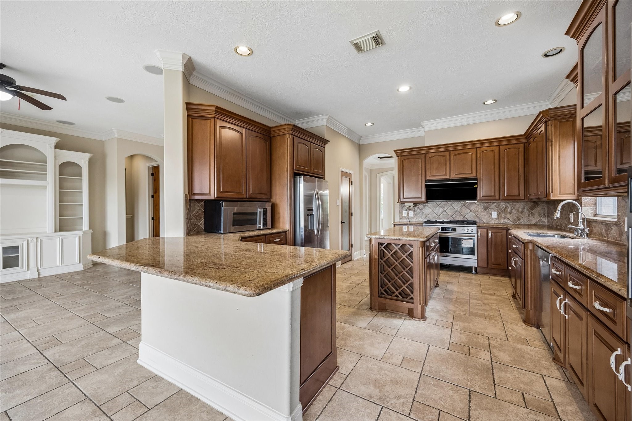 18910 Villa Bergamo Lane Property Photo 4