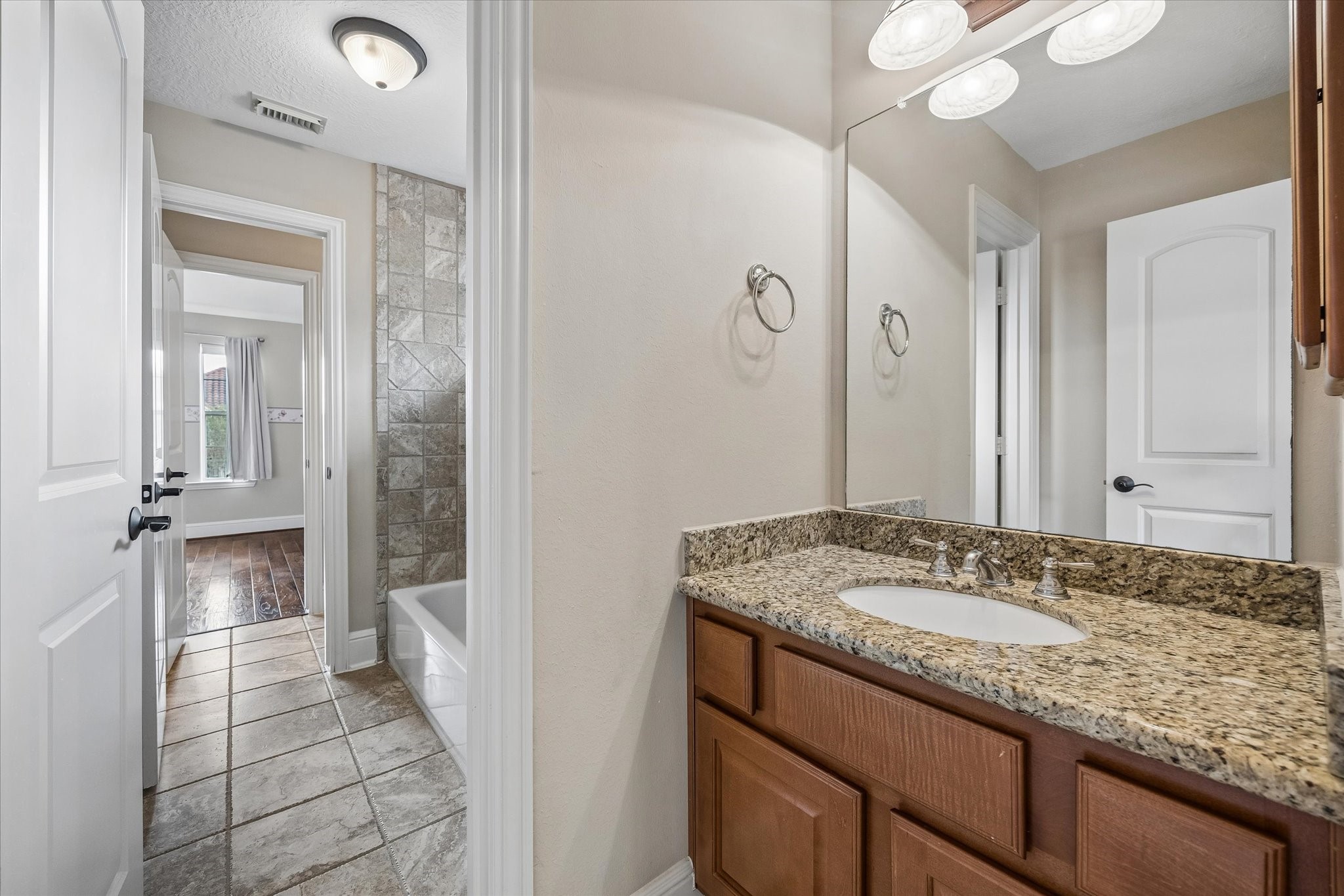 18910 Villa Bergamo Lane Property Photo 18