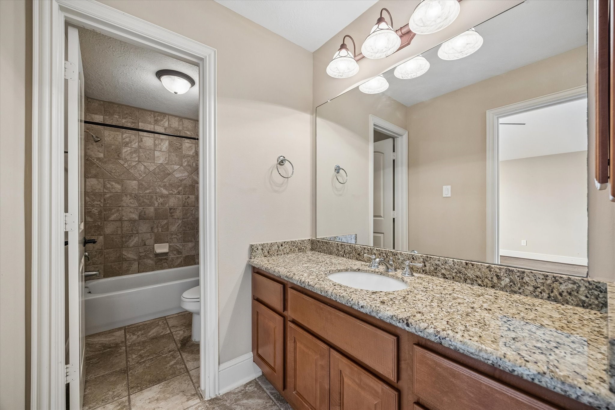 18910 Villa Bergamo Lane Property Photo 21