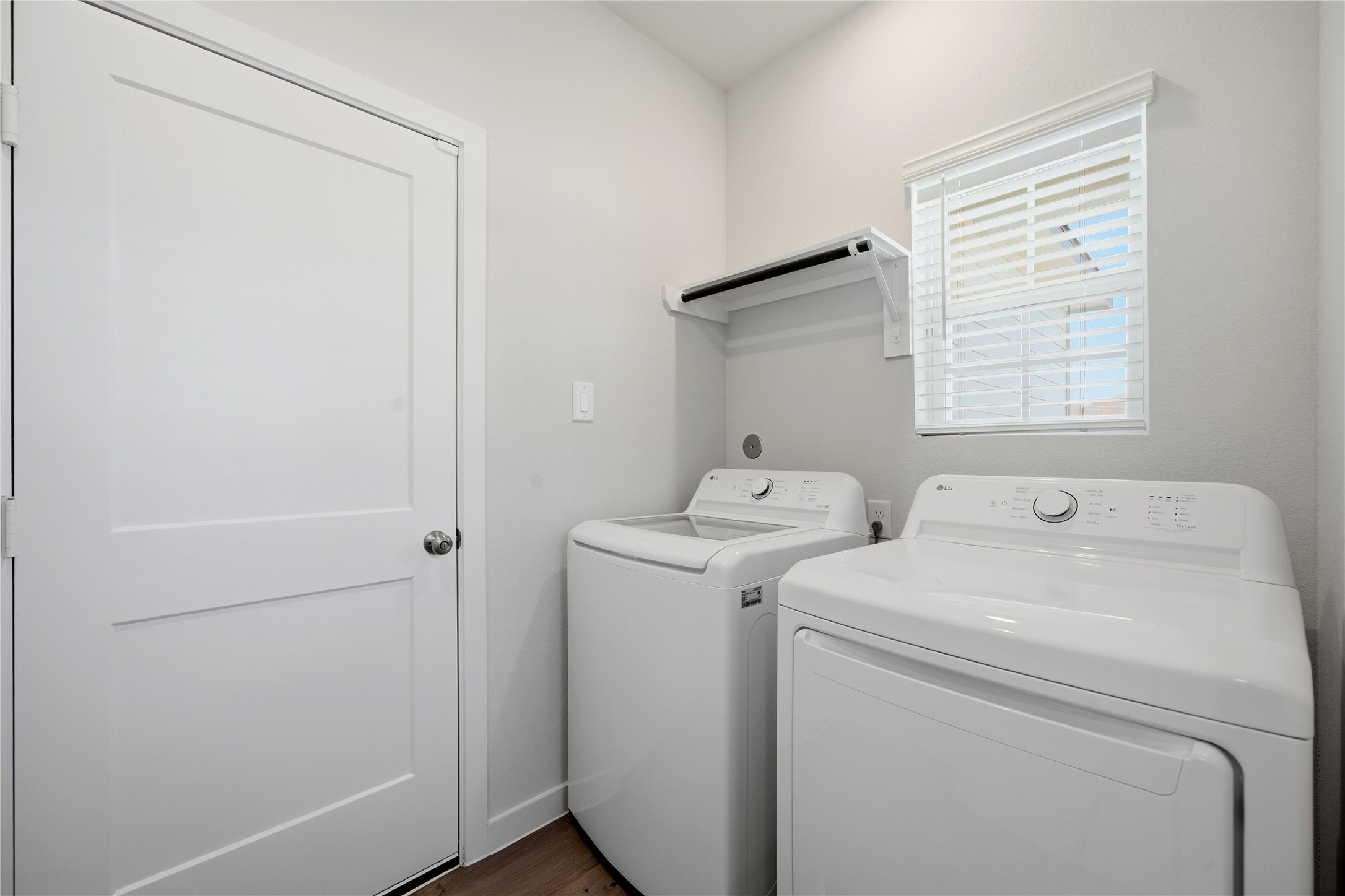 20867 Wildbird Cherry Lane Property Photo 5