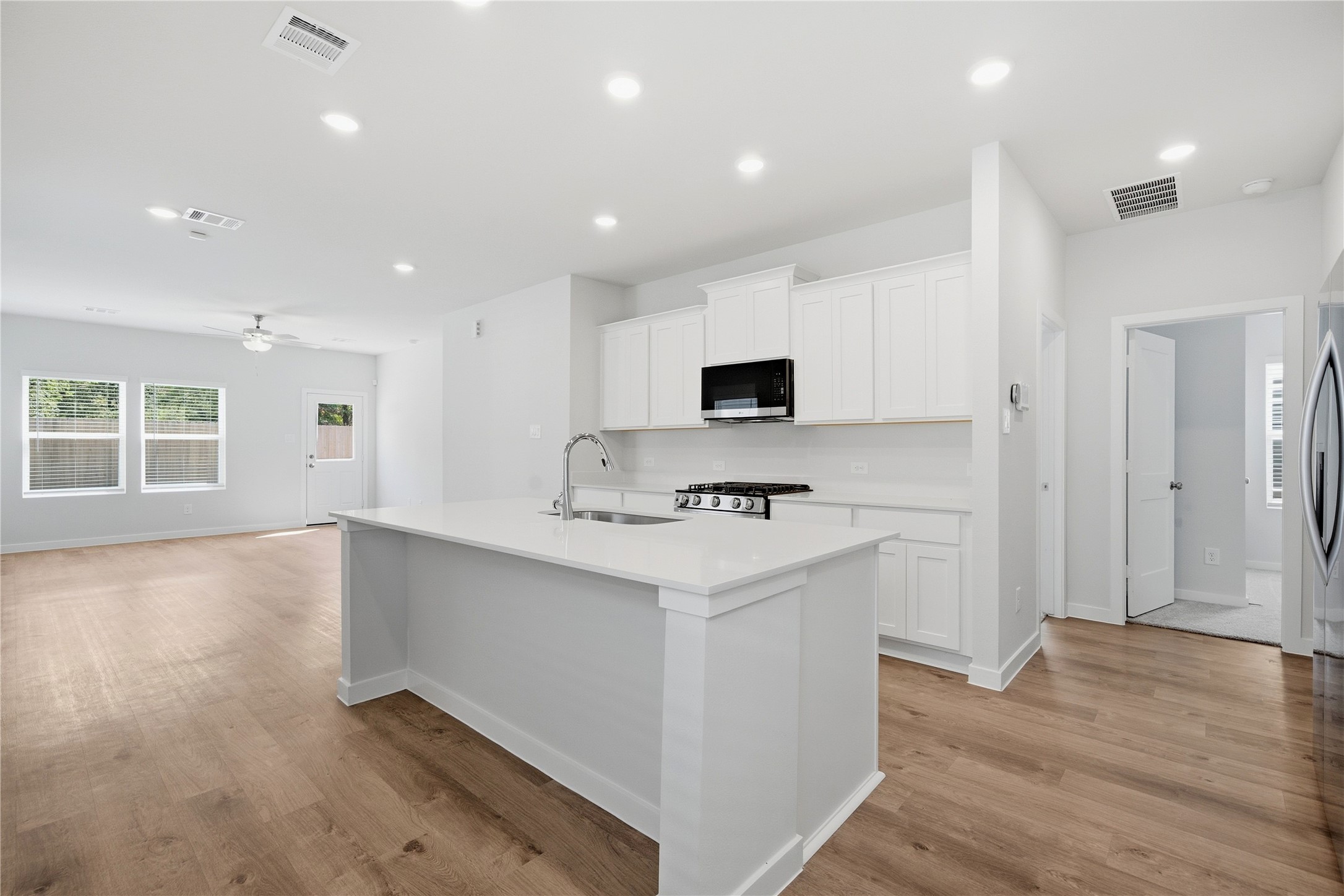 20867 Wildbird Cherry Lane Property Photo 6