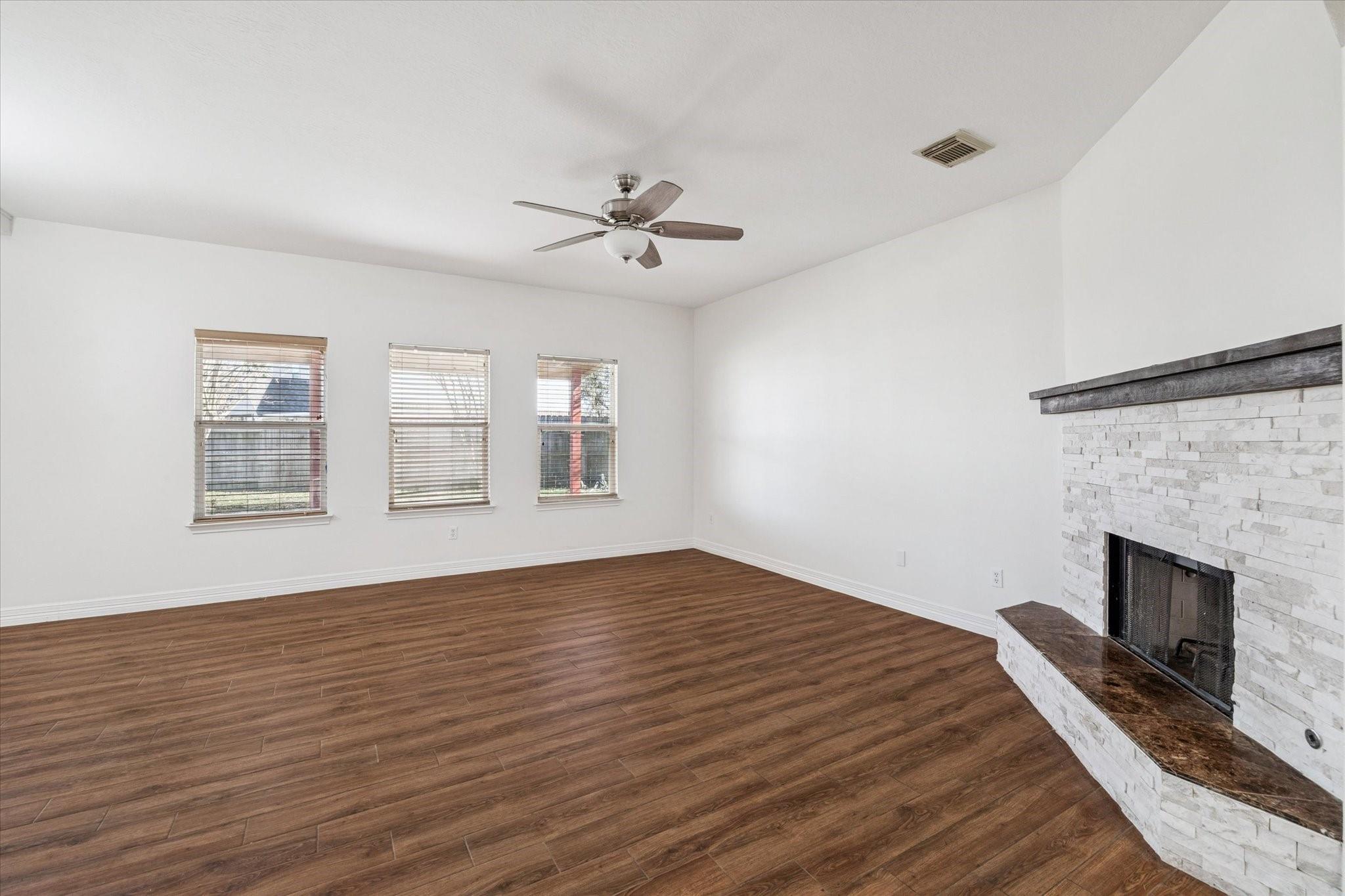 4534 Marquis Avenue, Baytown Tx 77521 Property Photo 8