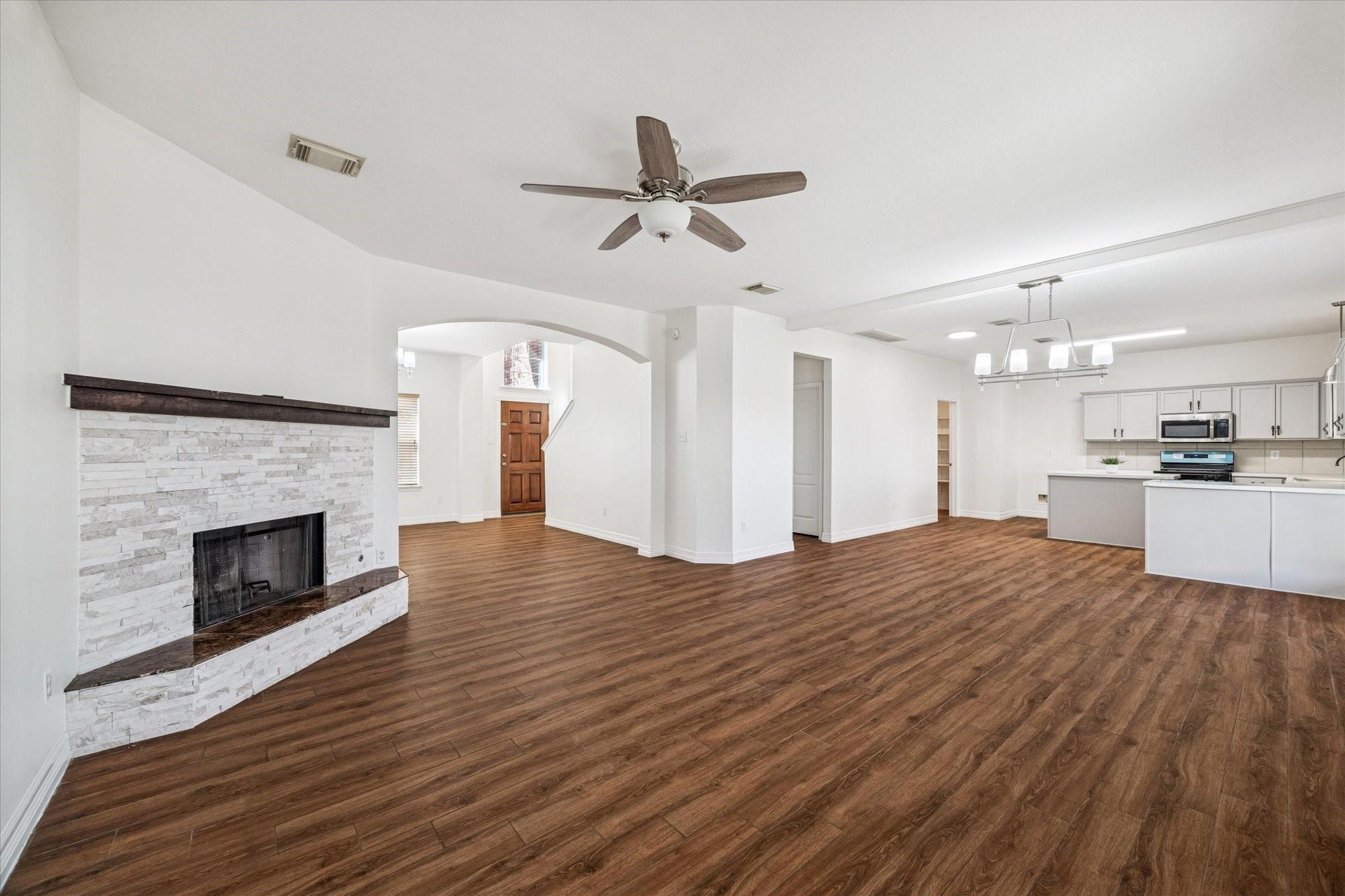 4534 Marquis Avenue, Baytown Tx 77521 Property Photo 10
