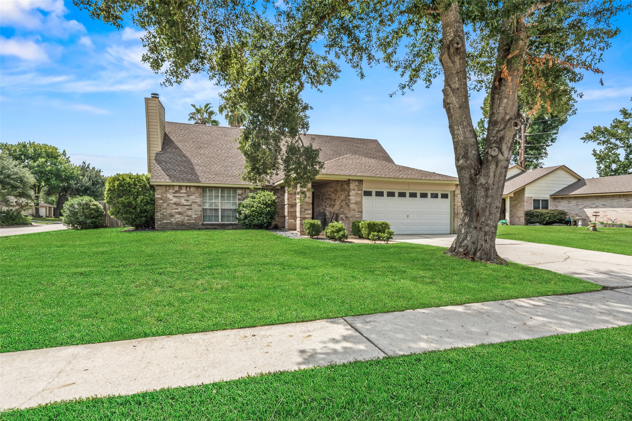 22303 Meadowrock Drive