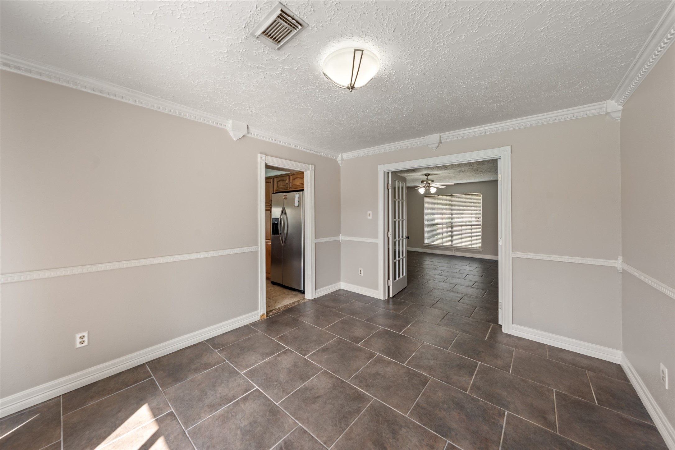 22303 Meadowrock Drive Property Photo 7