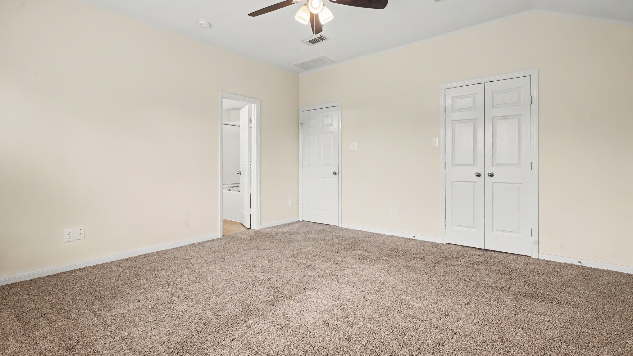 3034 Ripple Bend Court Property Photo 14