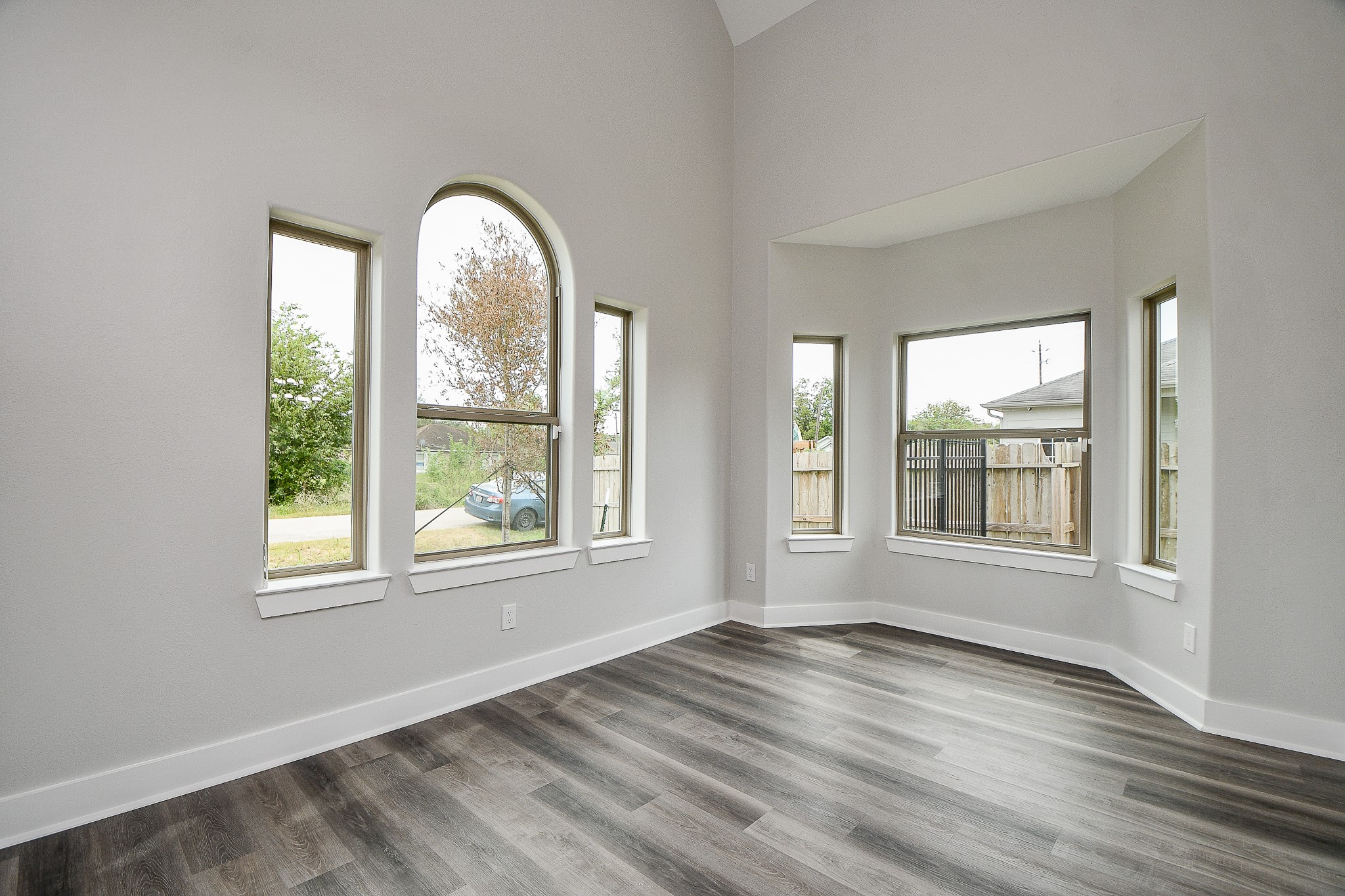 3337 Shelby Circle Property Photo 4