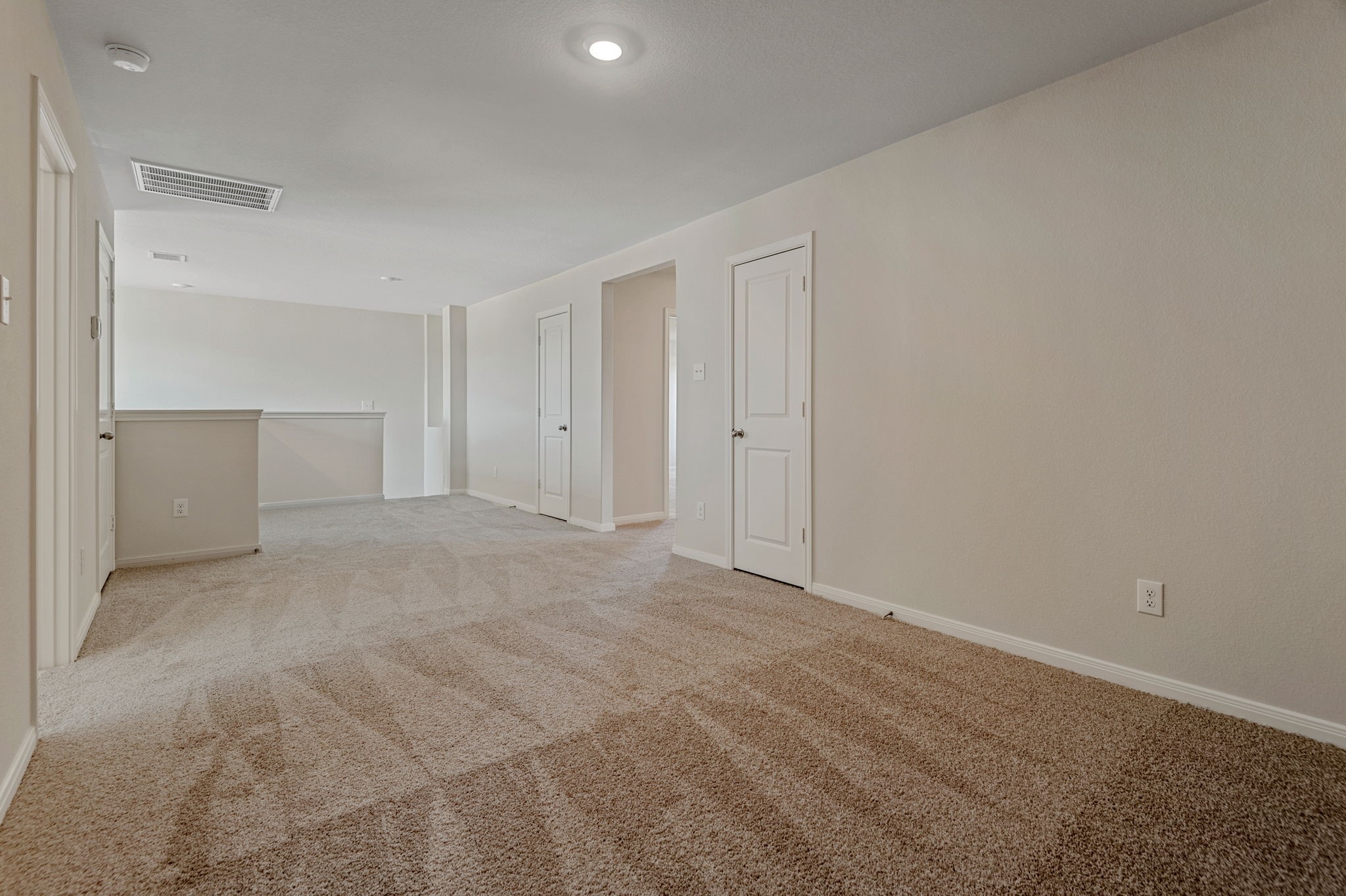 16483 Honeysuckle Hill Drive Property Photo 18