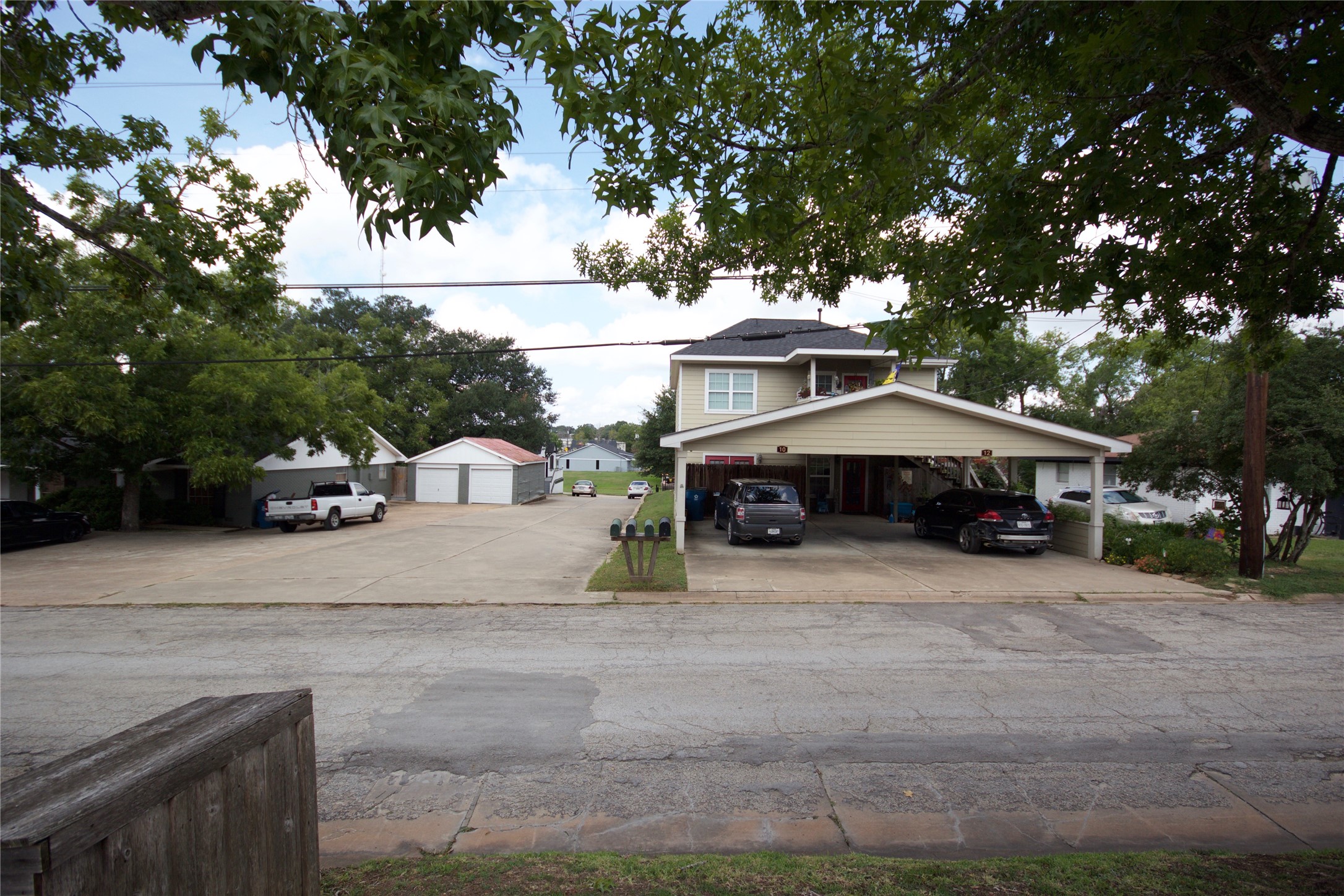 8 N Granville Street Property Photo 5