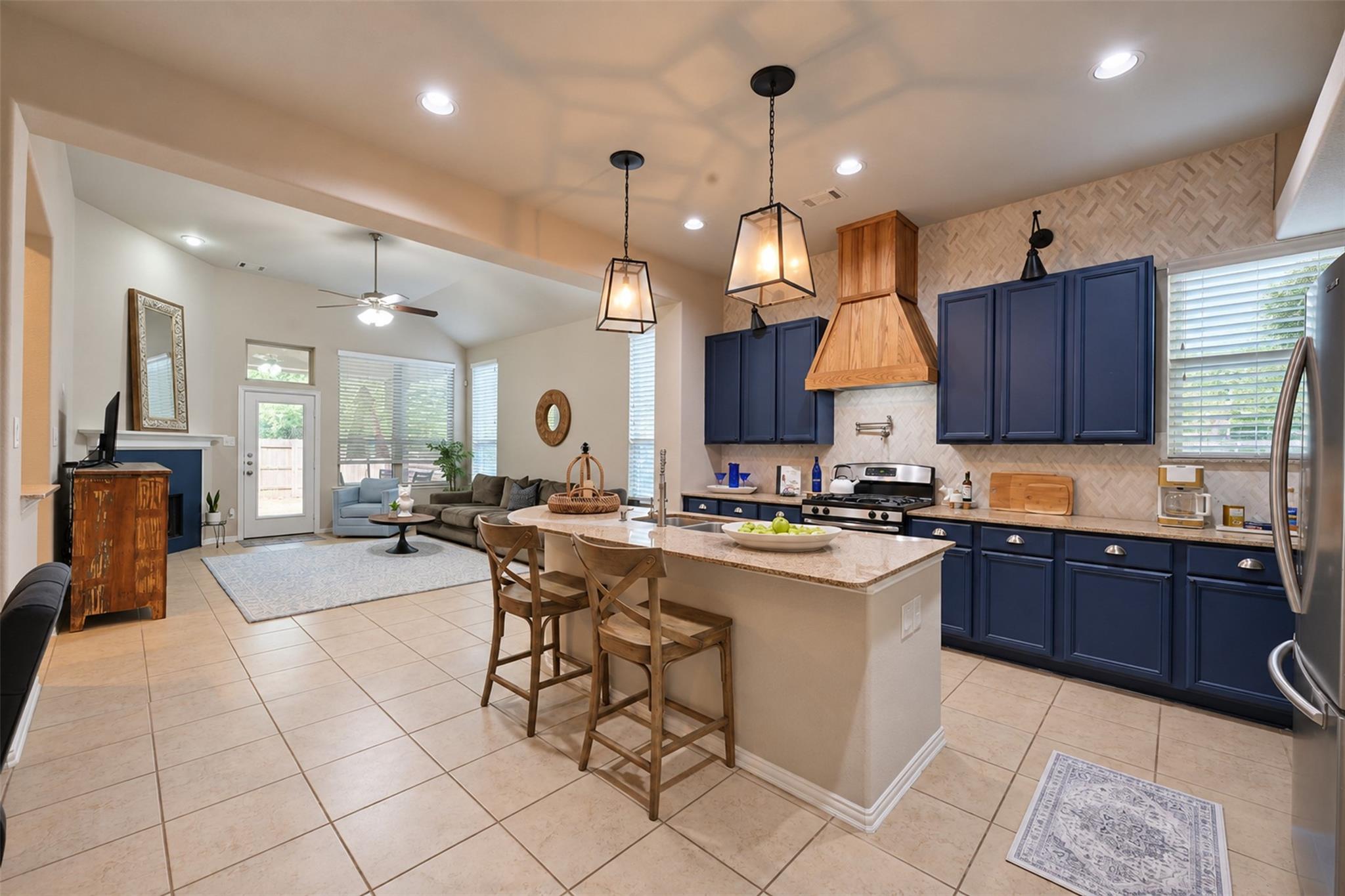 8219 Horsetail Court, Conroe TX 77385 Property Photo 1