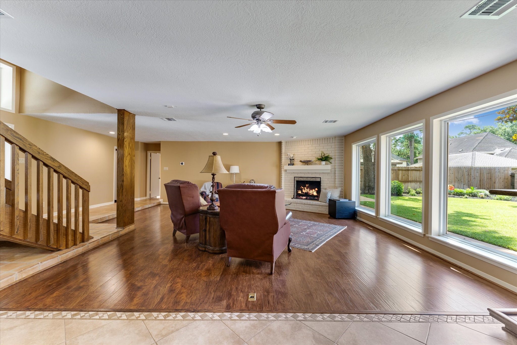 6735 Gentle Bend Drive Property Photo 7