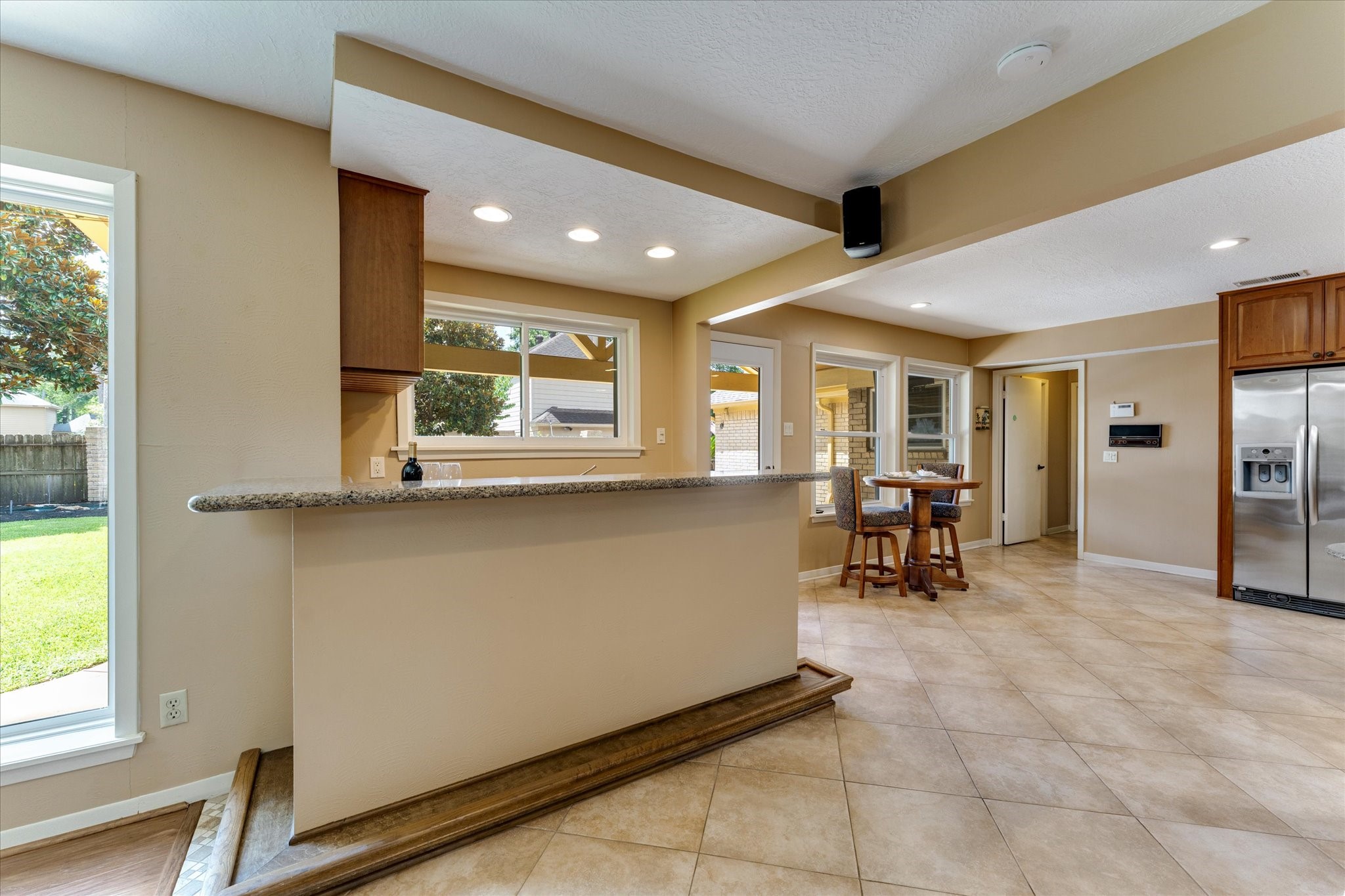 6735 Gentle Bend Drive Property Photo 11
