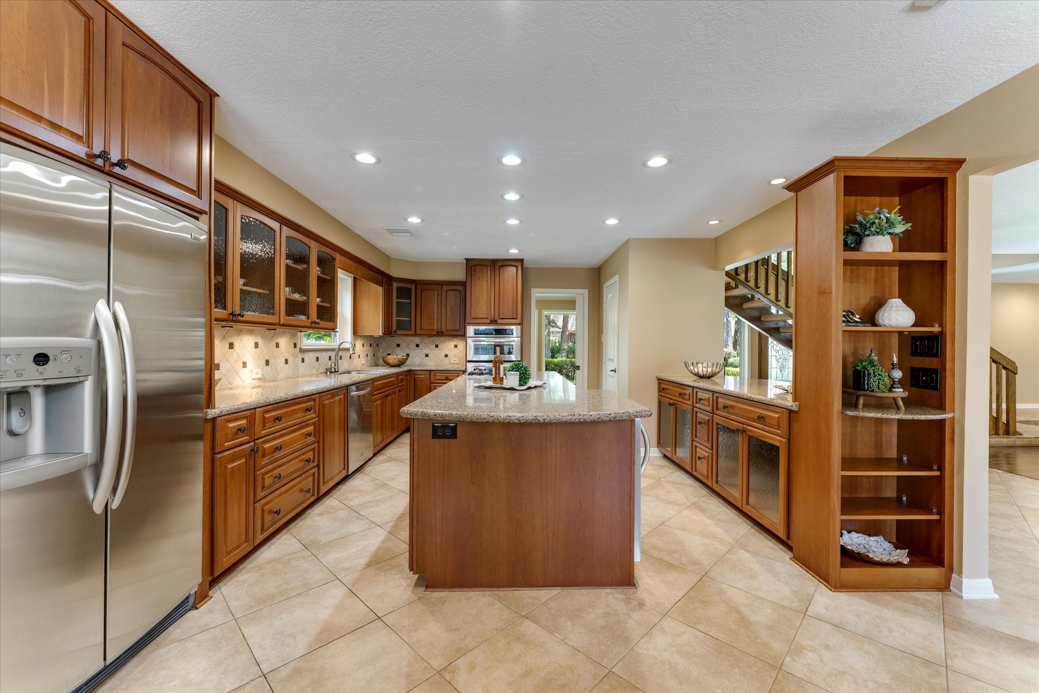 6735 Gentle Bend Drive Property Photo 15