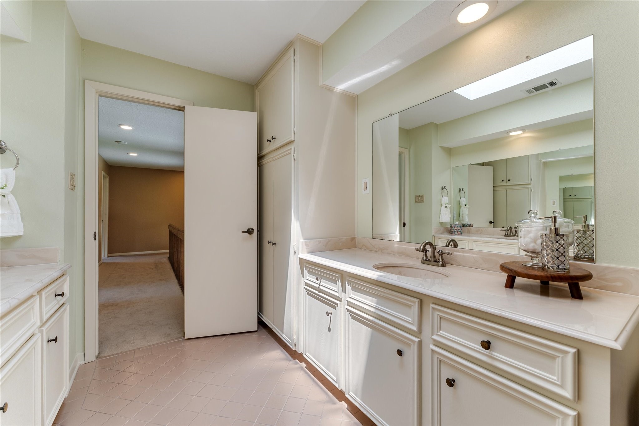 6735 Gentle Bend Drive Property Photo 37