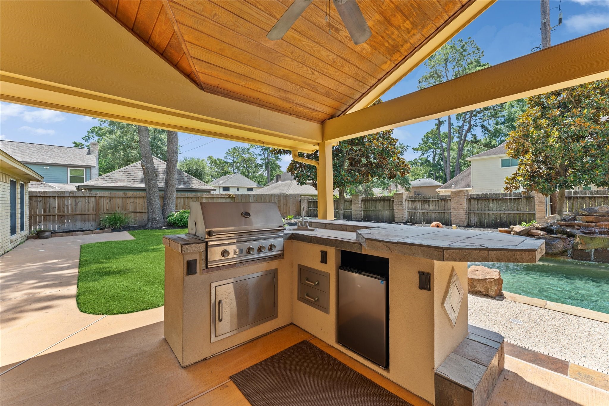 6735 Gentle Bend Drive Property Photo 42