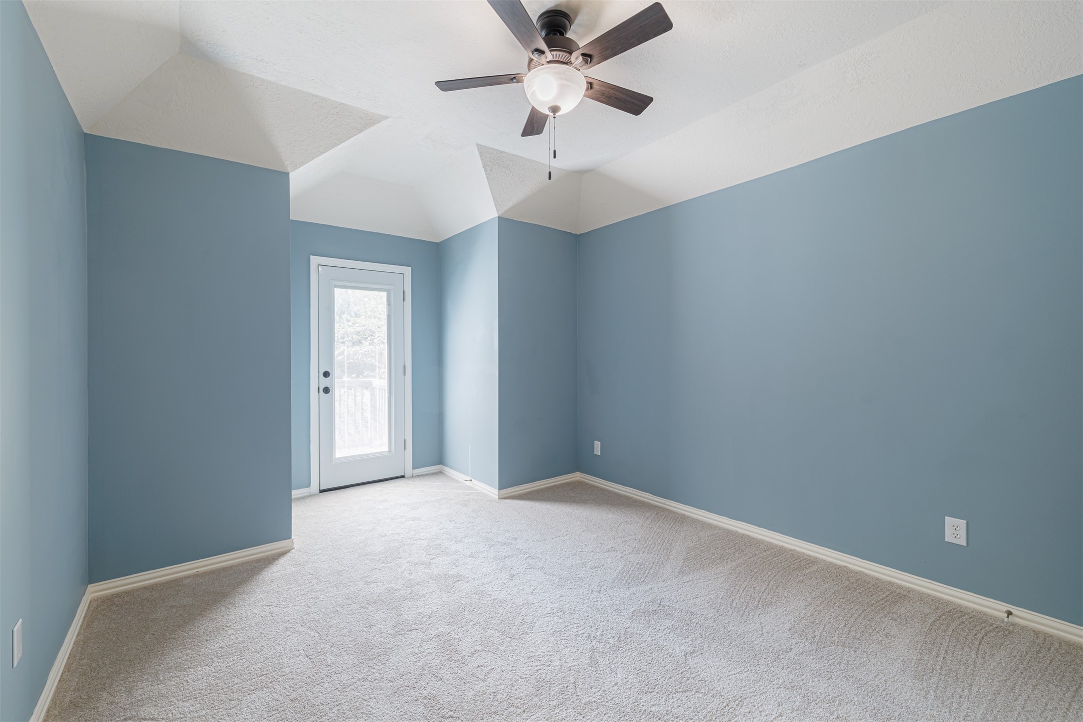21723 Colonial Bend Lane Property Photo 25
