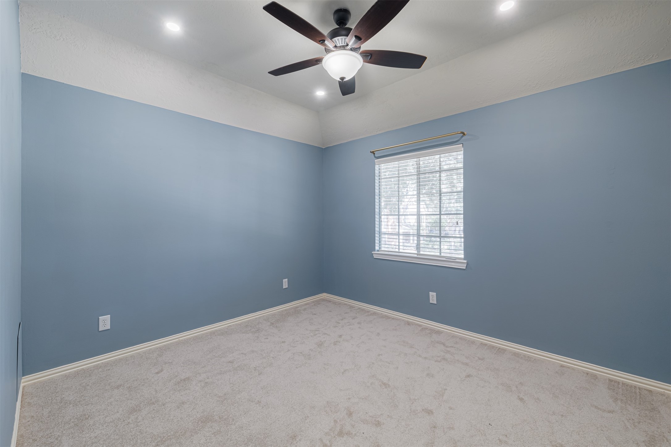 21723 Colonial Bend Lane Property Photo 28