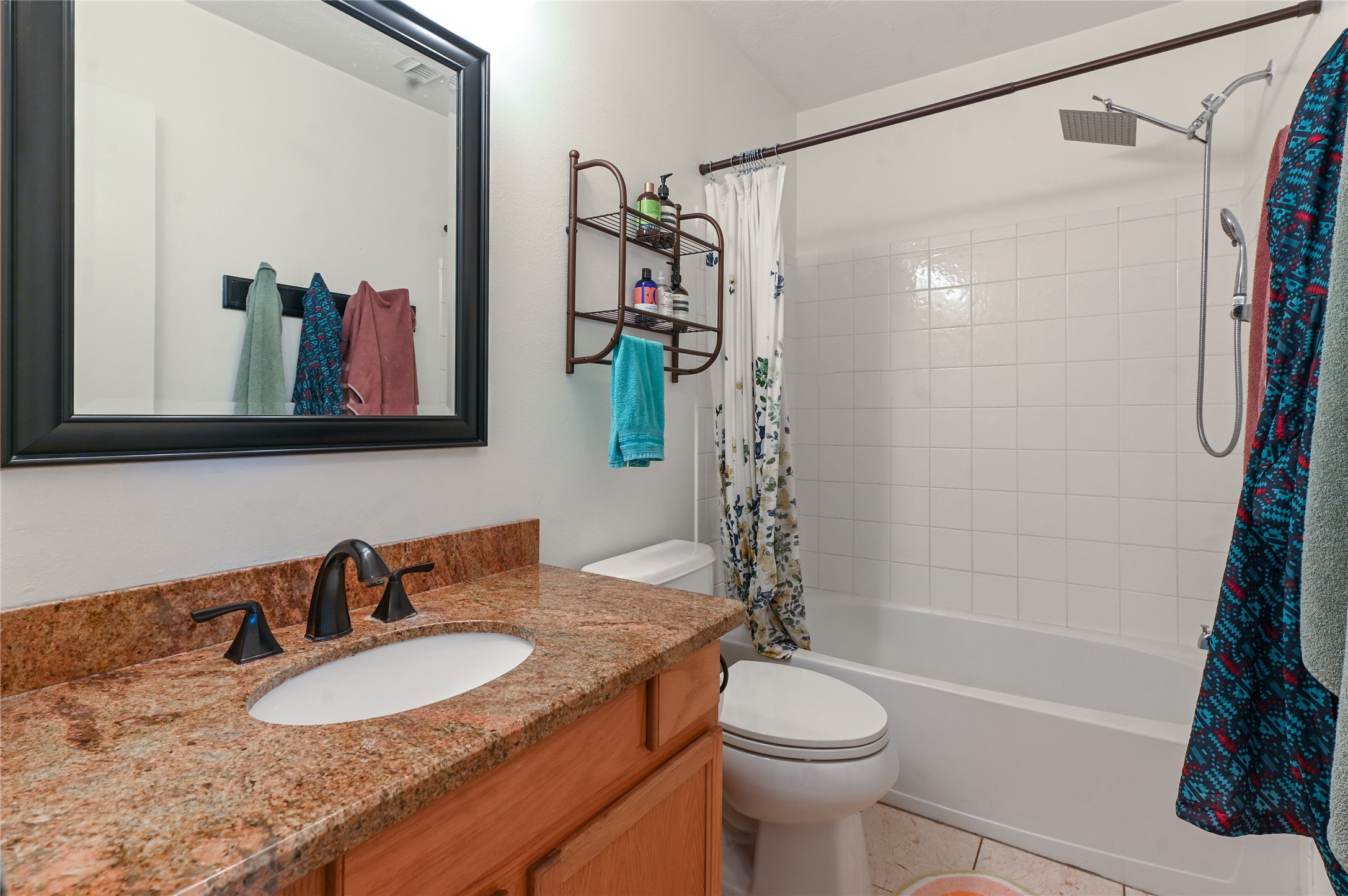 1004 Ruthven Street Property Photo 18