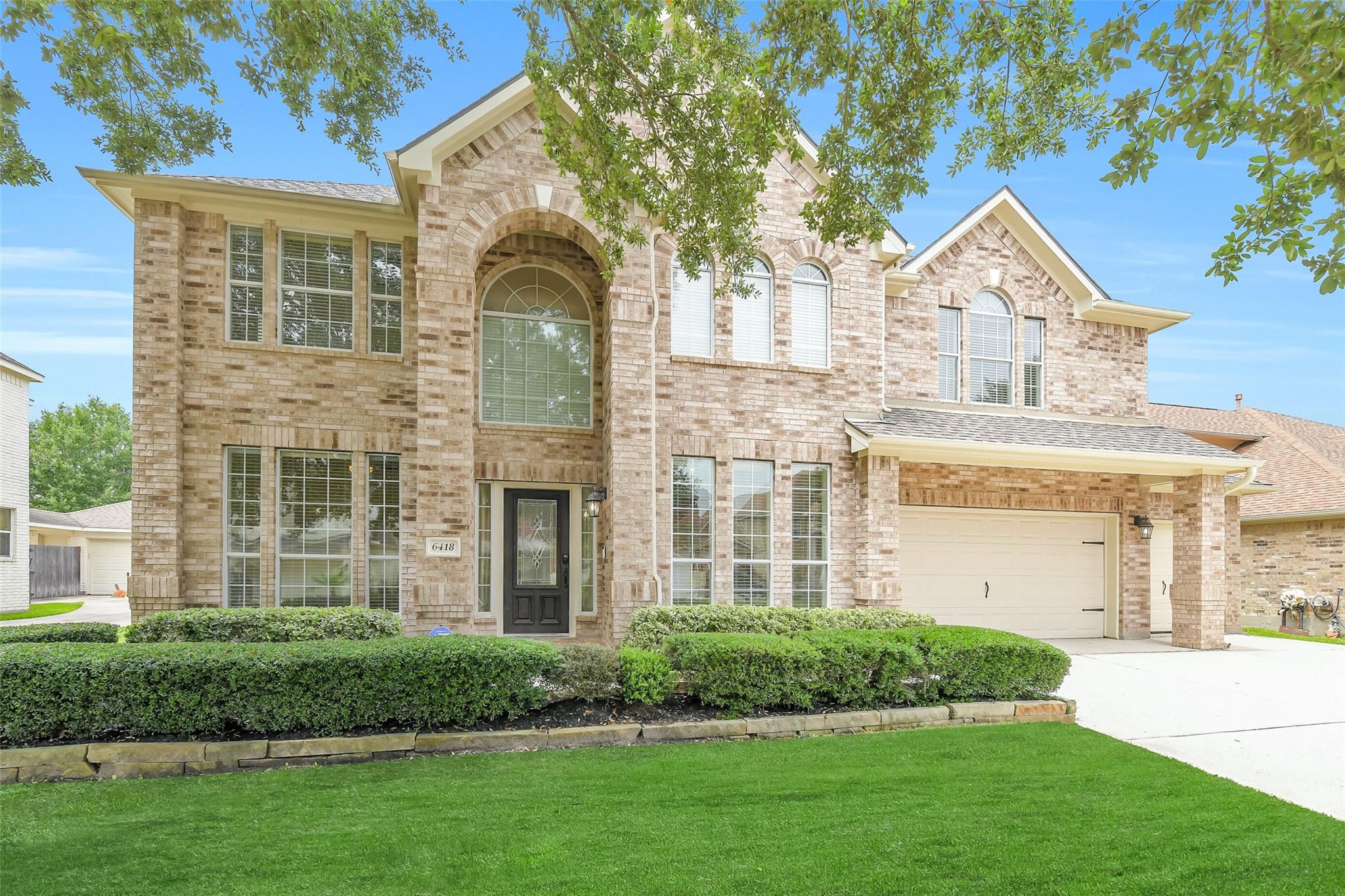 6418 Oakmont Creek Drive, Spring Tx 77379 Property Photo 1