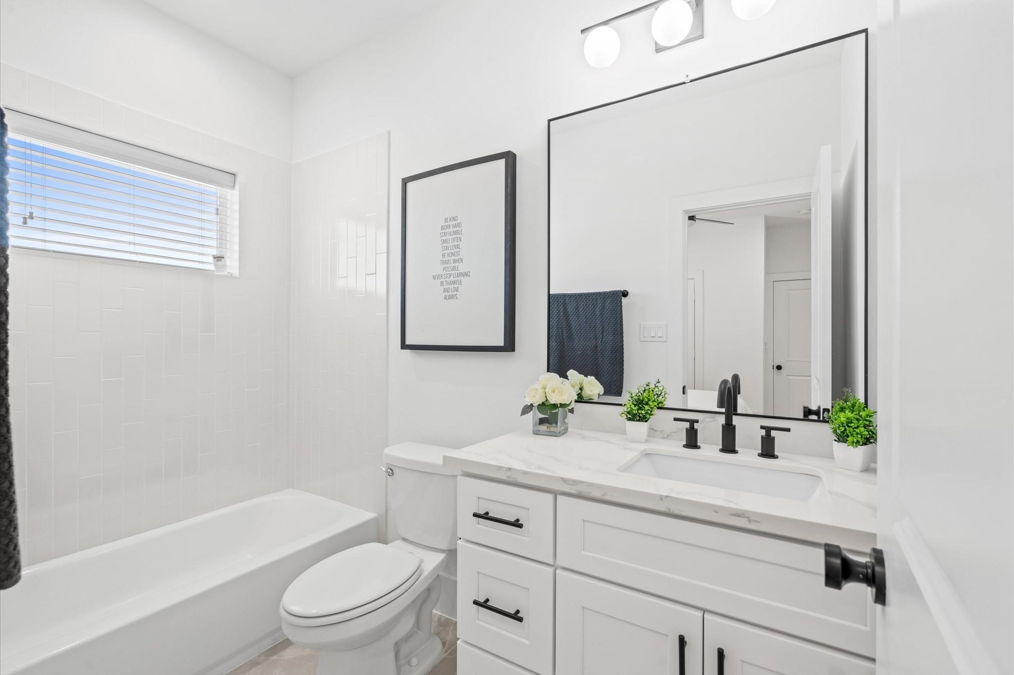1307 Oak Tree Forest Court Property Photo 9
