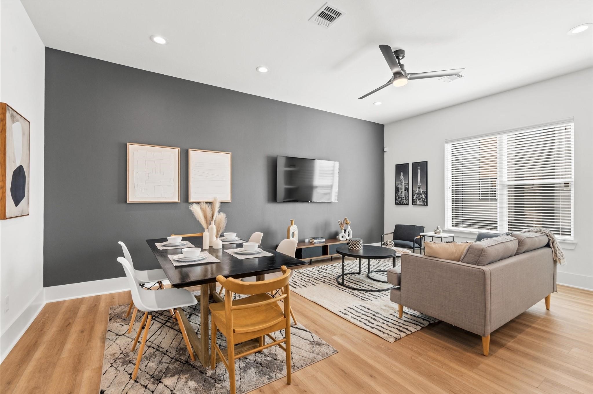 1307 Oak Tree Forest Court Property Photo 13