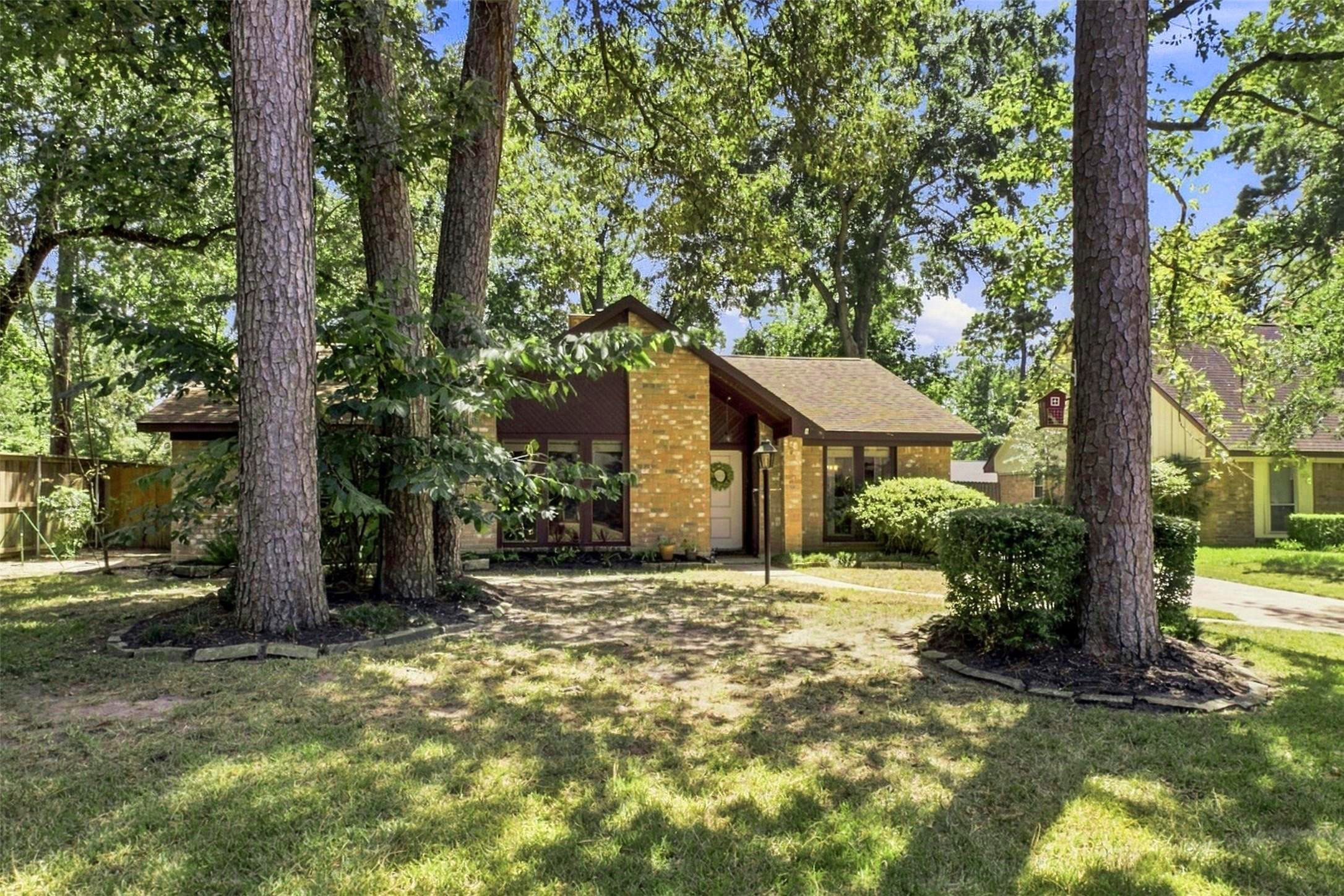 2218 Silver Falls Drive Property Photo