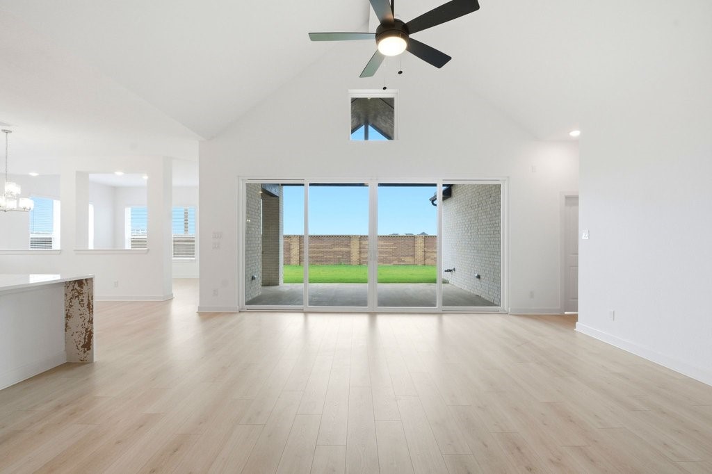 14314 Olive Harbor Trl Property Photo 4