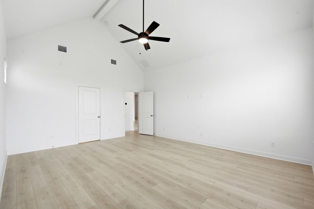 14314 Olive Harbor Trl Property Photo 11