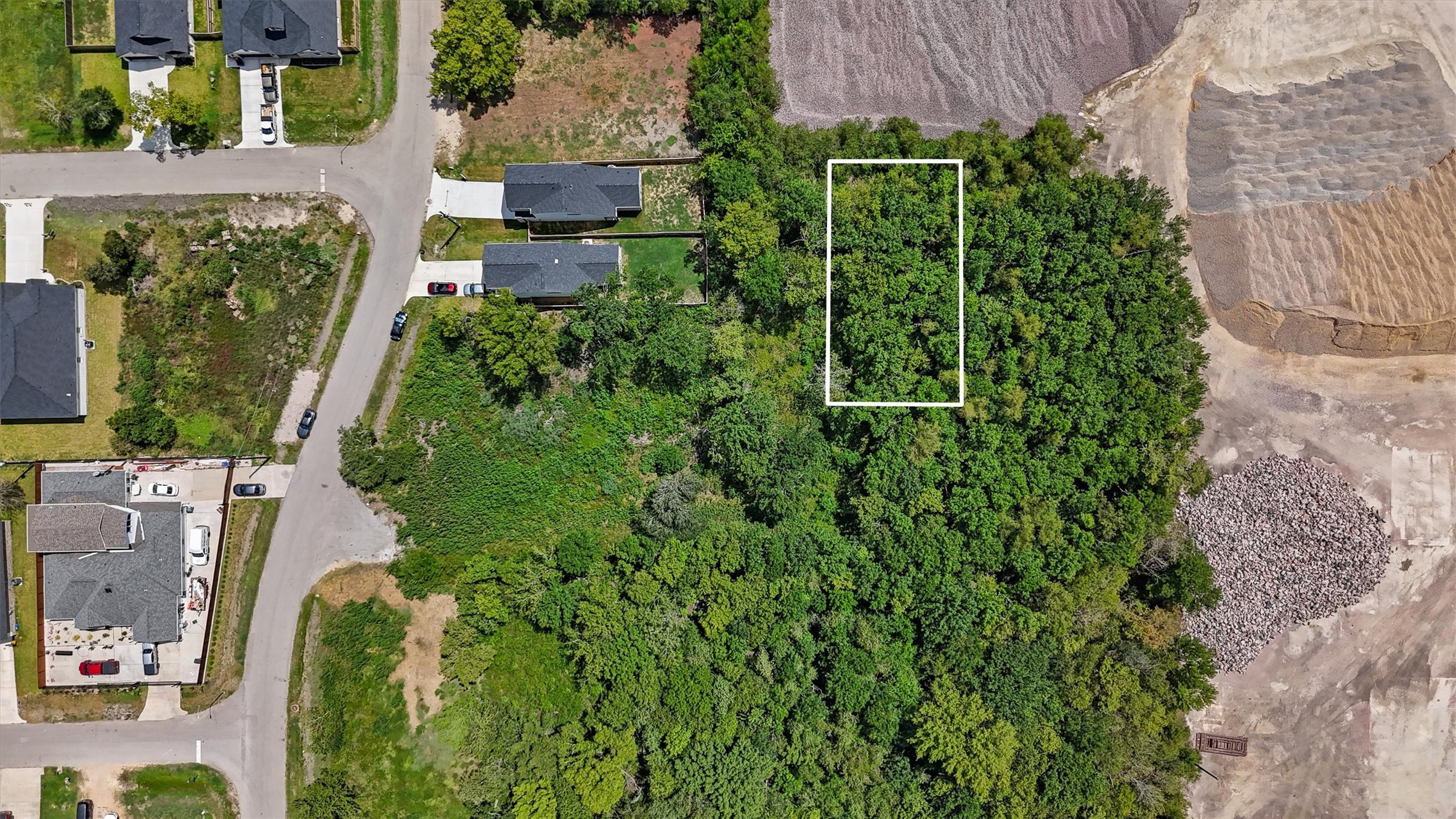 0 Pinedale Avenue Property Photo 14