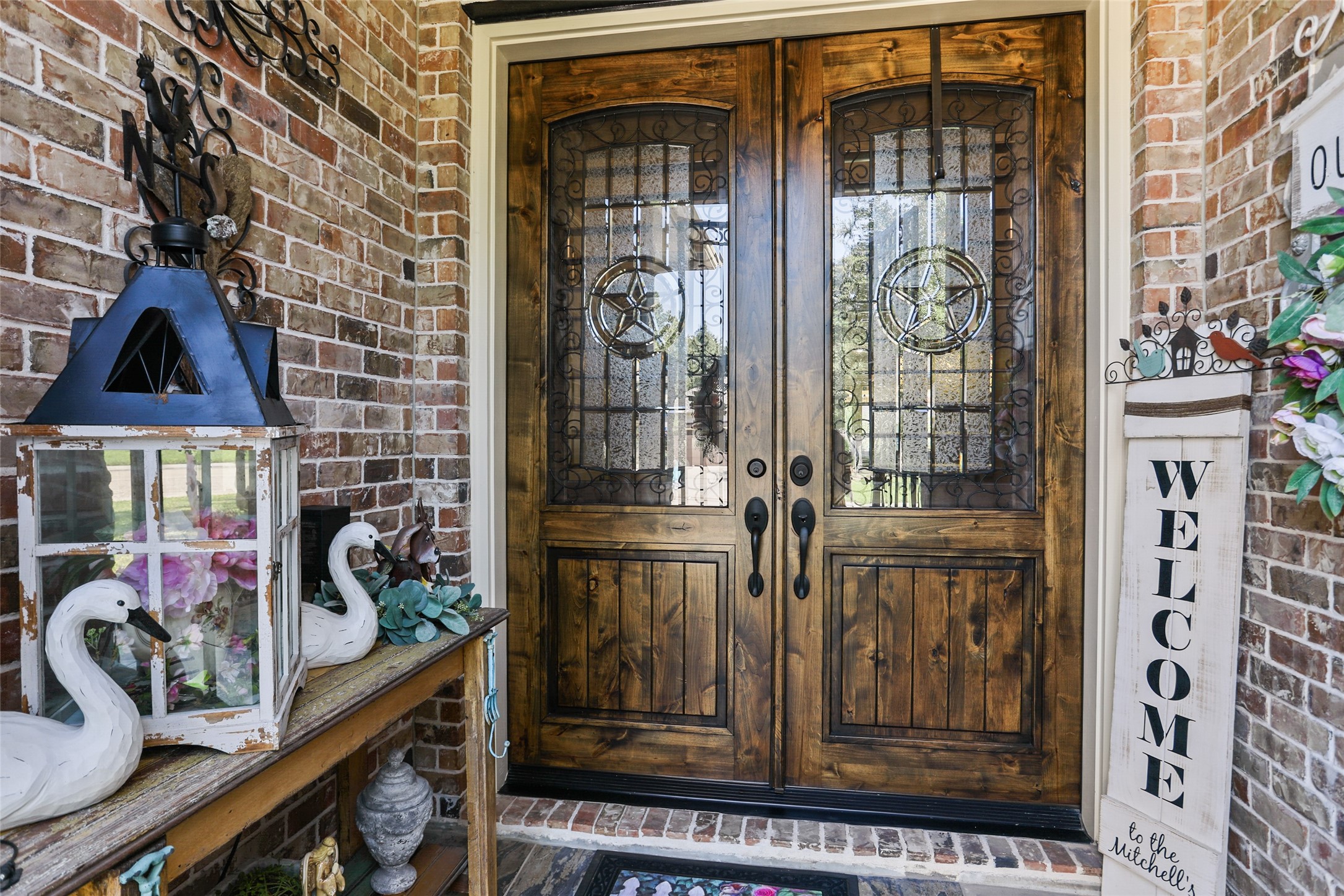 19879 Cullen Ridge Drive Property Photo 5