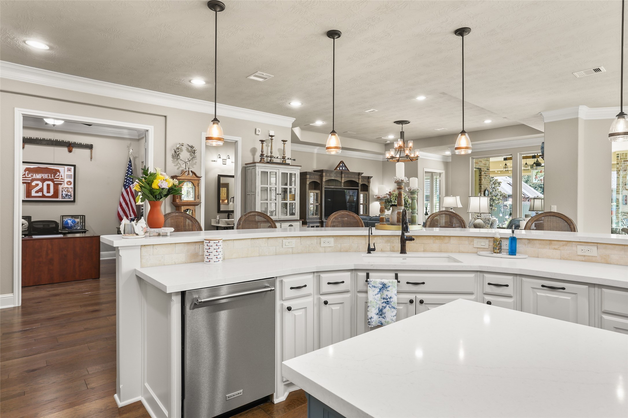 19879 Cullen Ridge Drive Property Photo 11