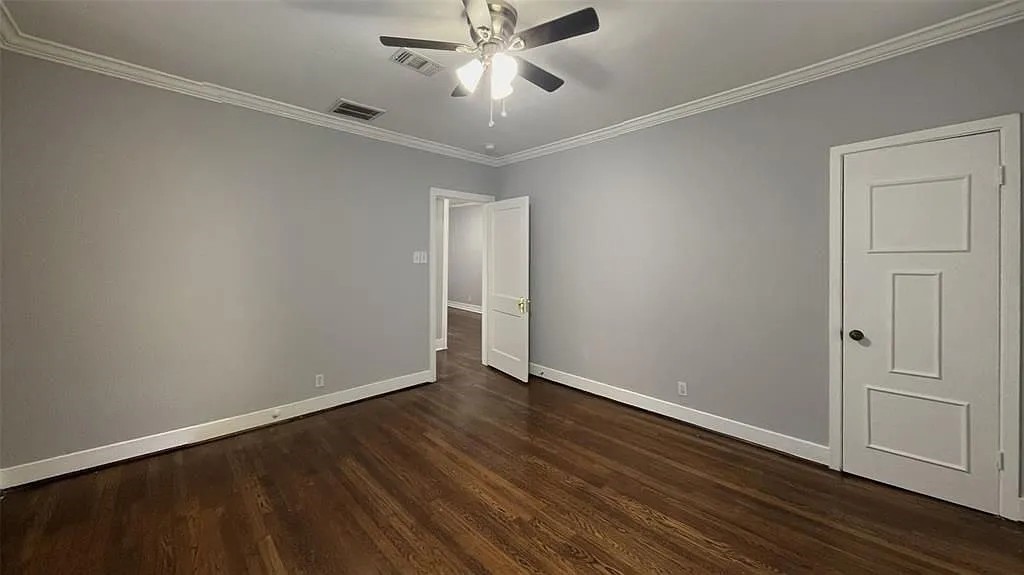 1827 Colquitt Property Photo 4