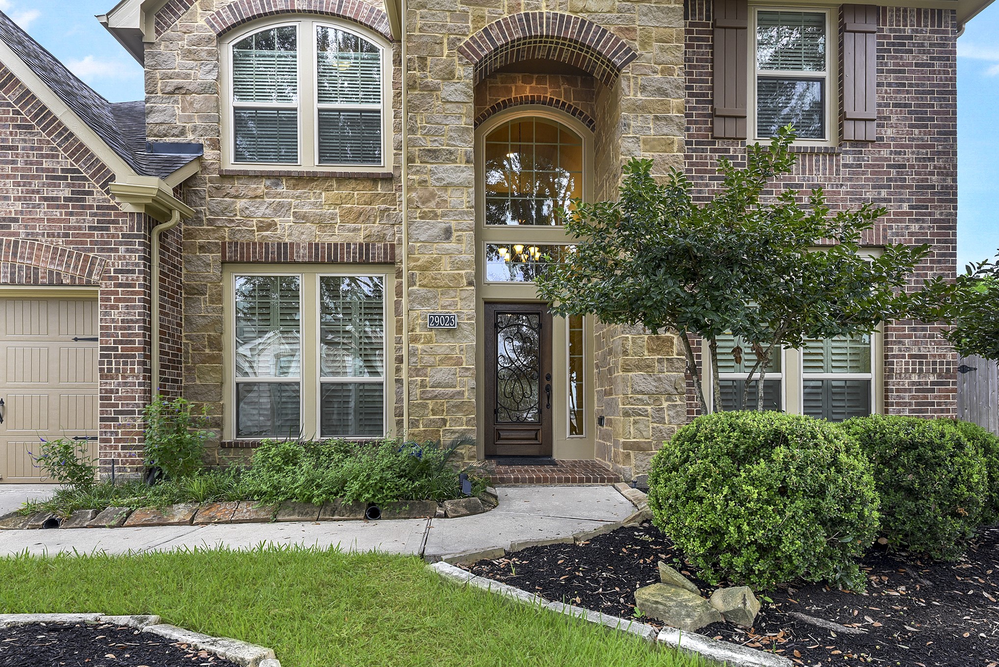 29023 Powder Ridge Drive Property Photo 4