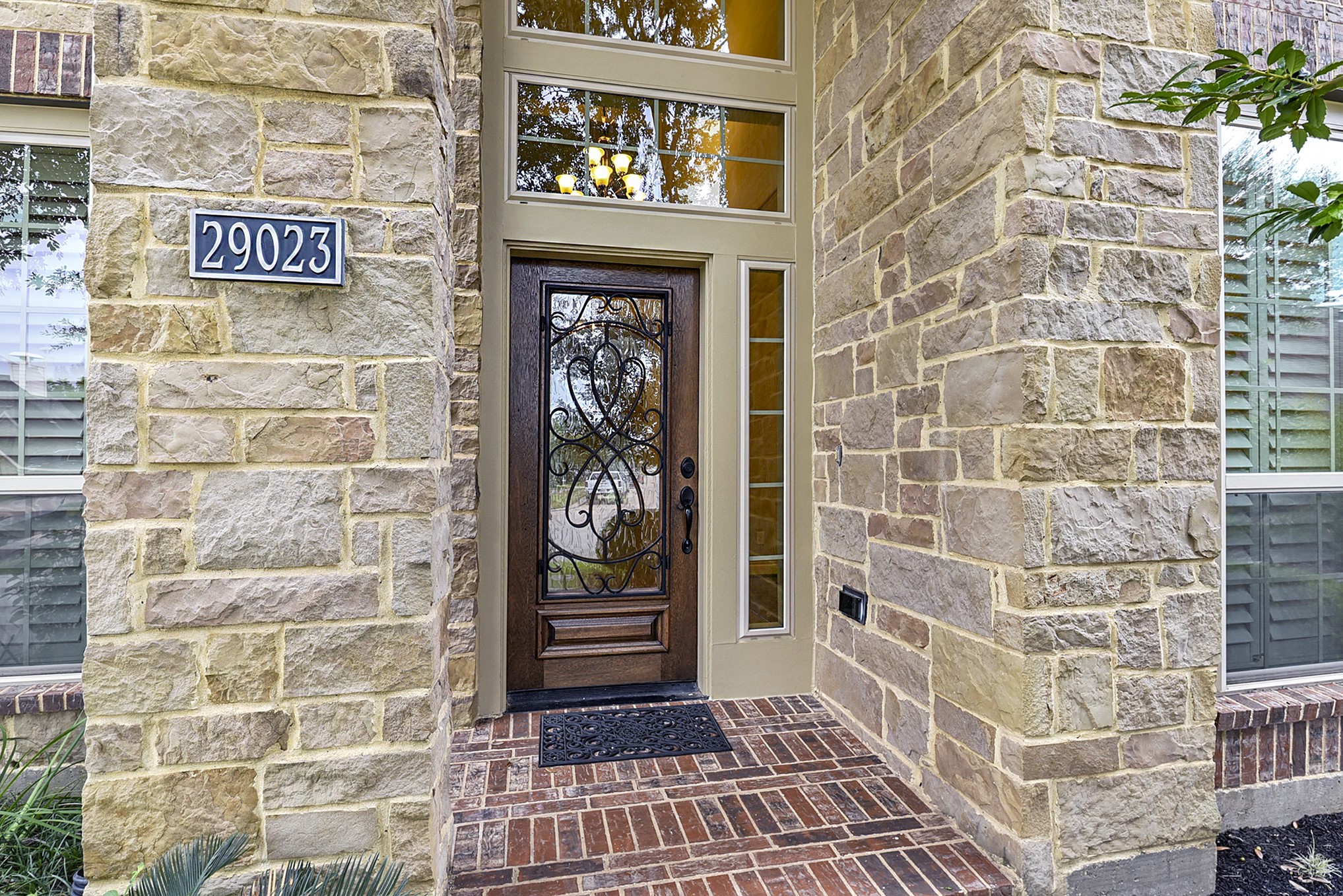 29023 Powder Ridge Drive Property Photo 5