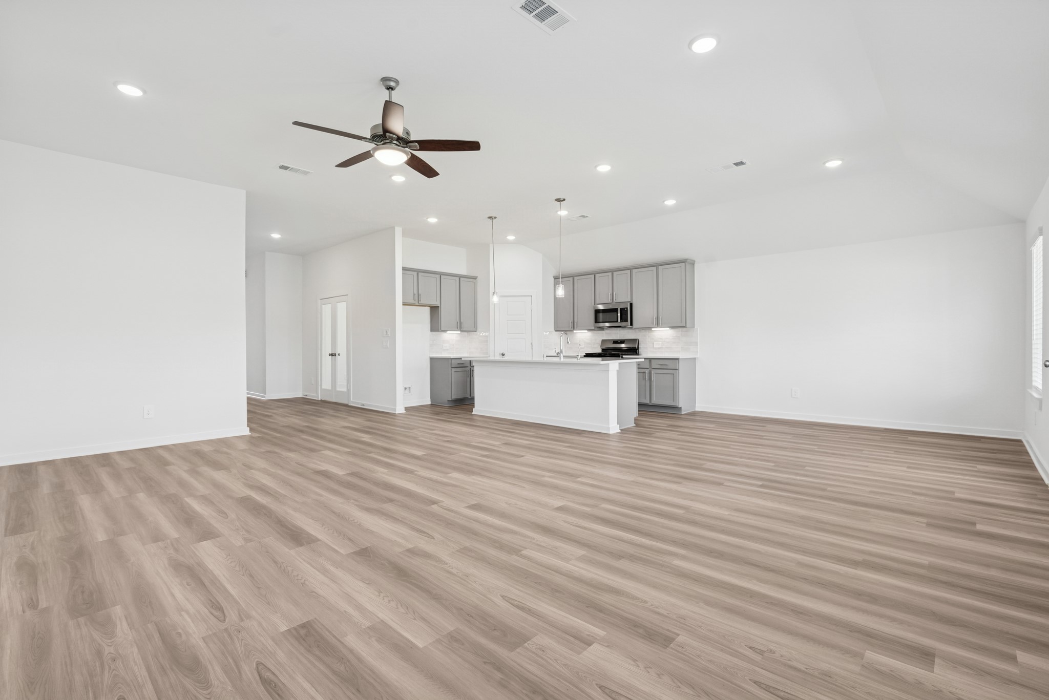 16923 Pin Cherry Leaf Drive Property Photo 3