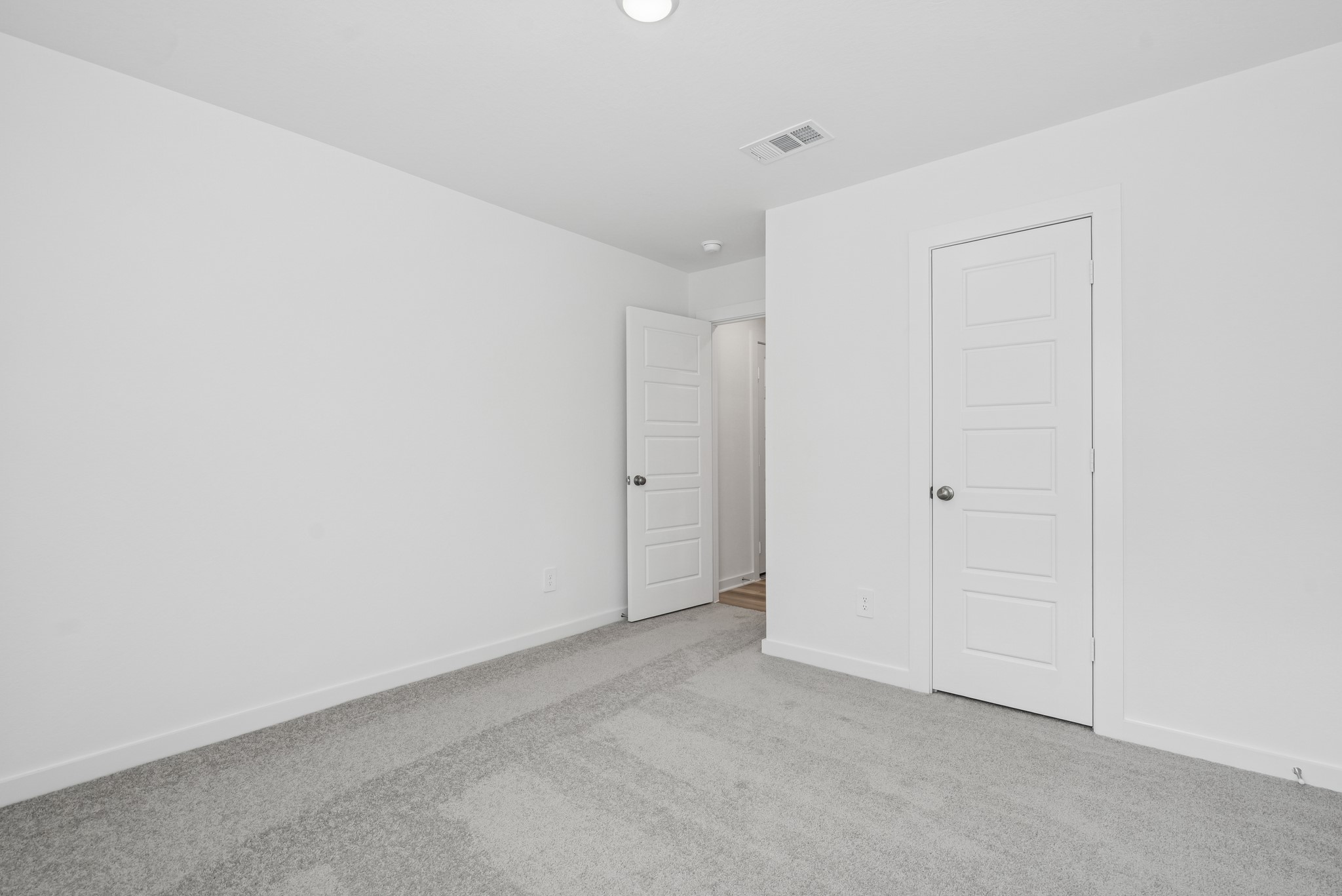 16923 Pin Cherry Leaf Drive Property Photo 15