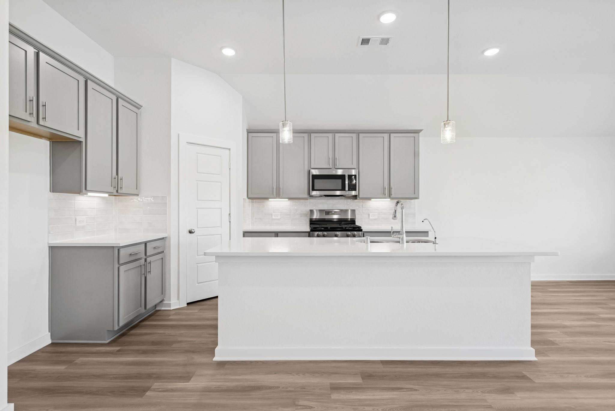 16923 Pin Cherry Leaf Drive Property Photo 29