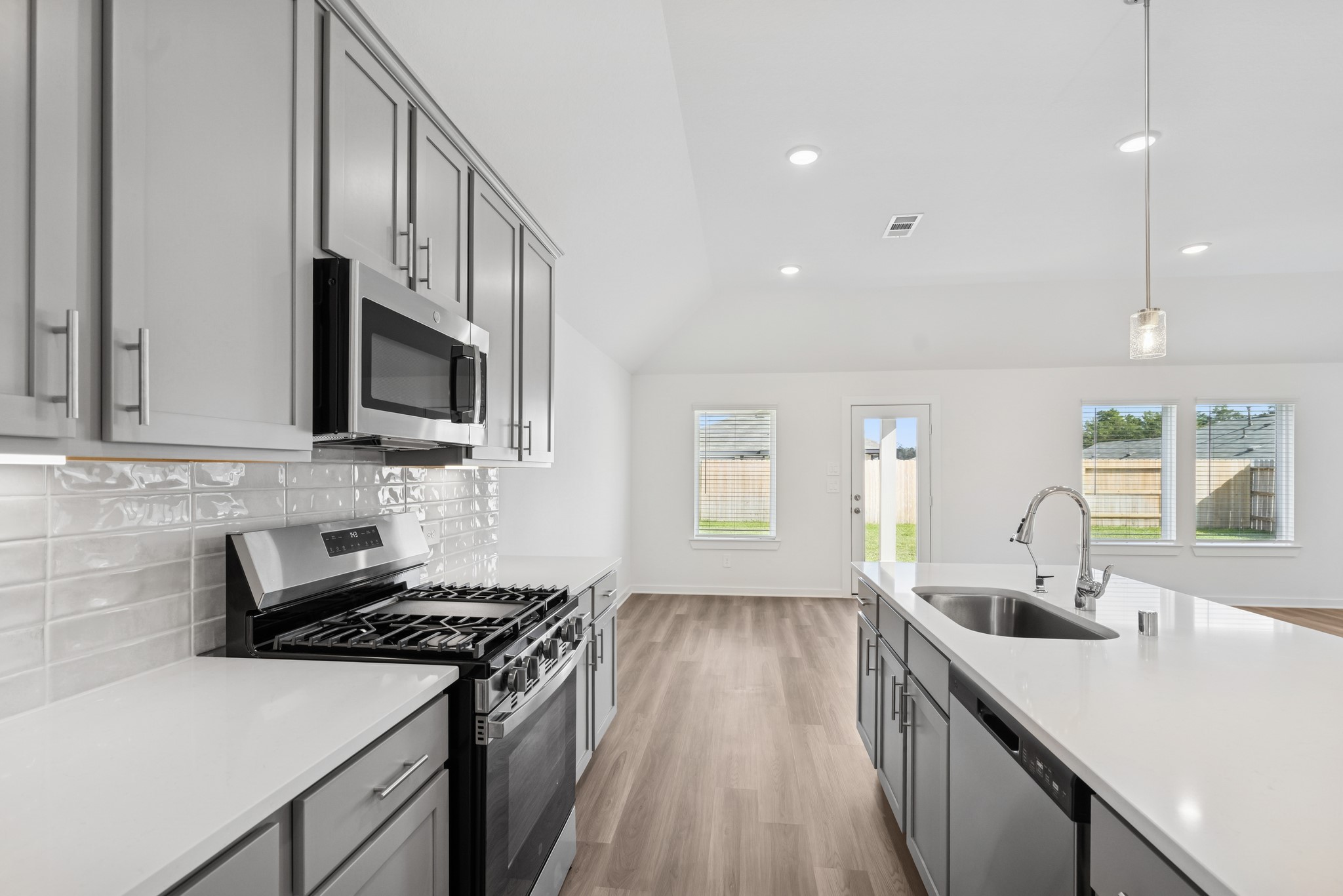 16923 Pin Cherry Leaf Drive Property Photo 30