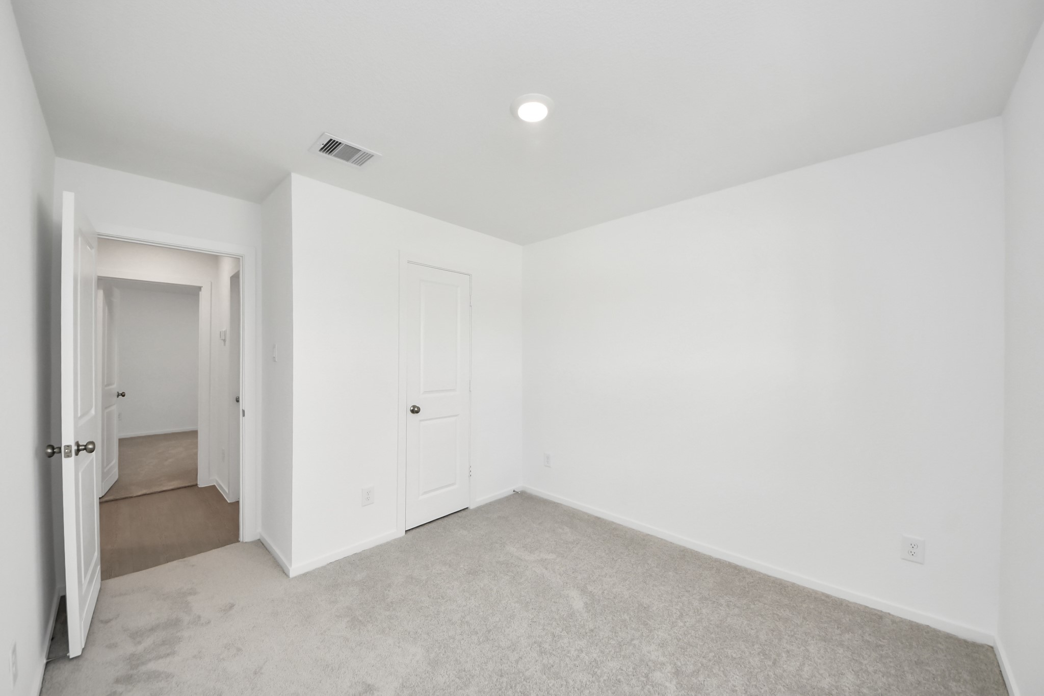 1314 Charlotte Way Property Photo 10