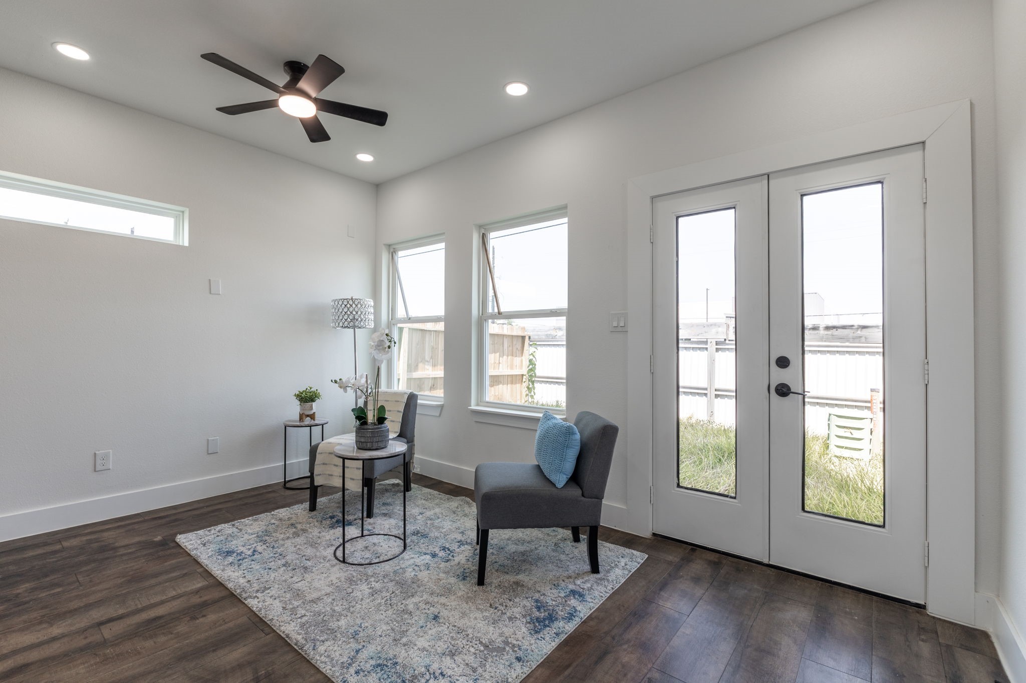 18846 Elegance Avenue Property Photo 7