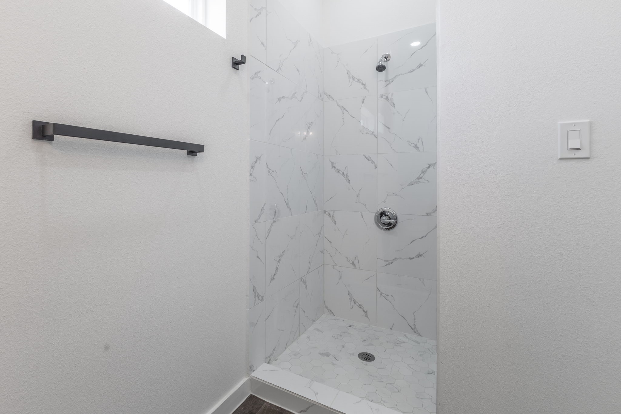 18846 Elegance Avenue Property Photo 23