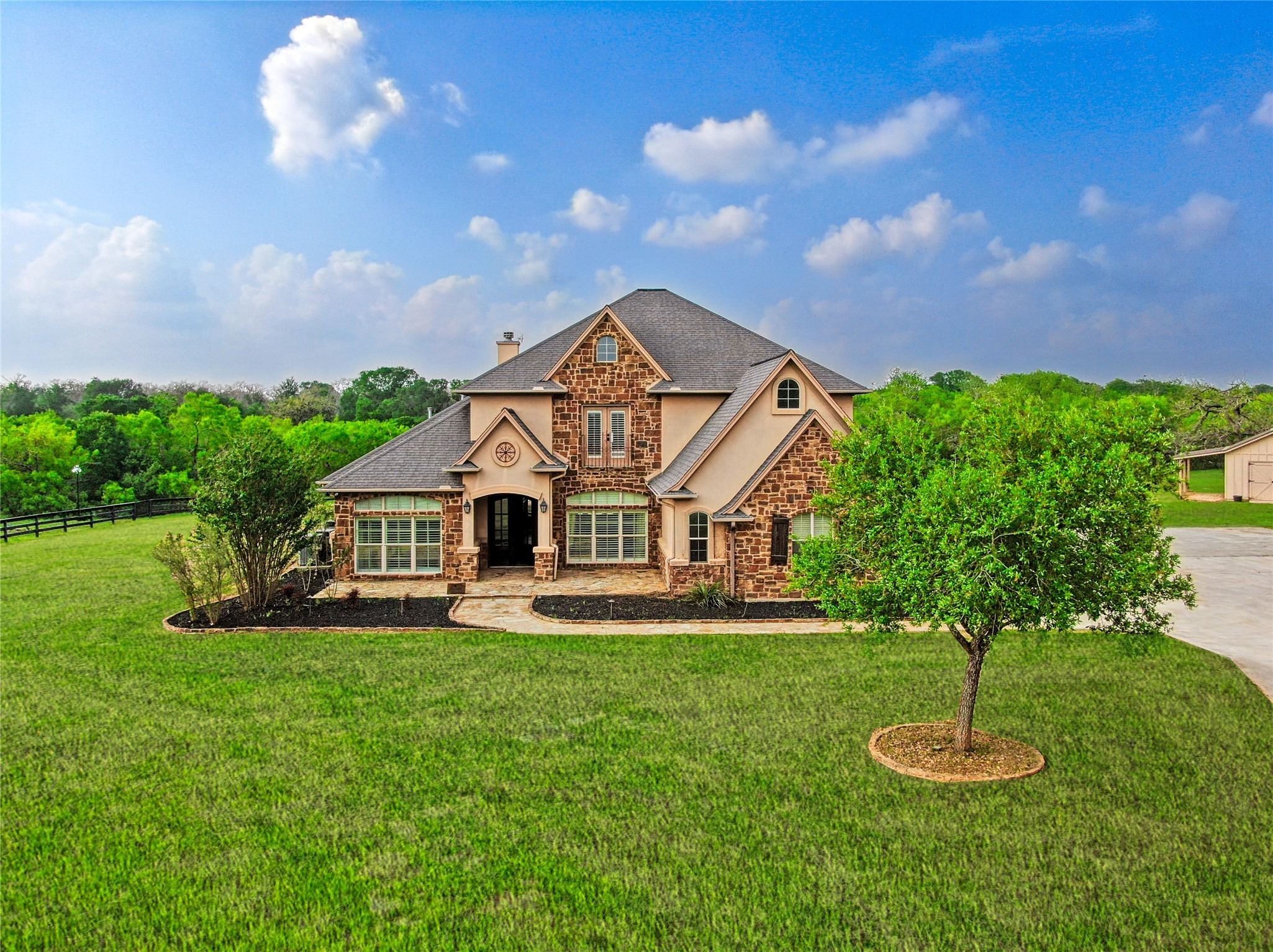 5202 Cowan Road Property Photo