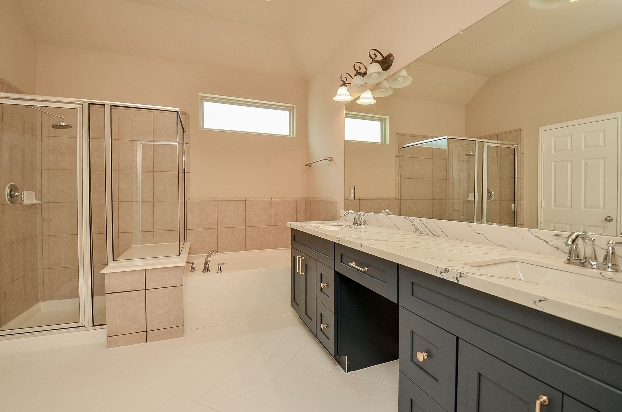 3307 Home Point Drive Property Photo 22