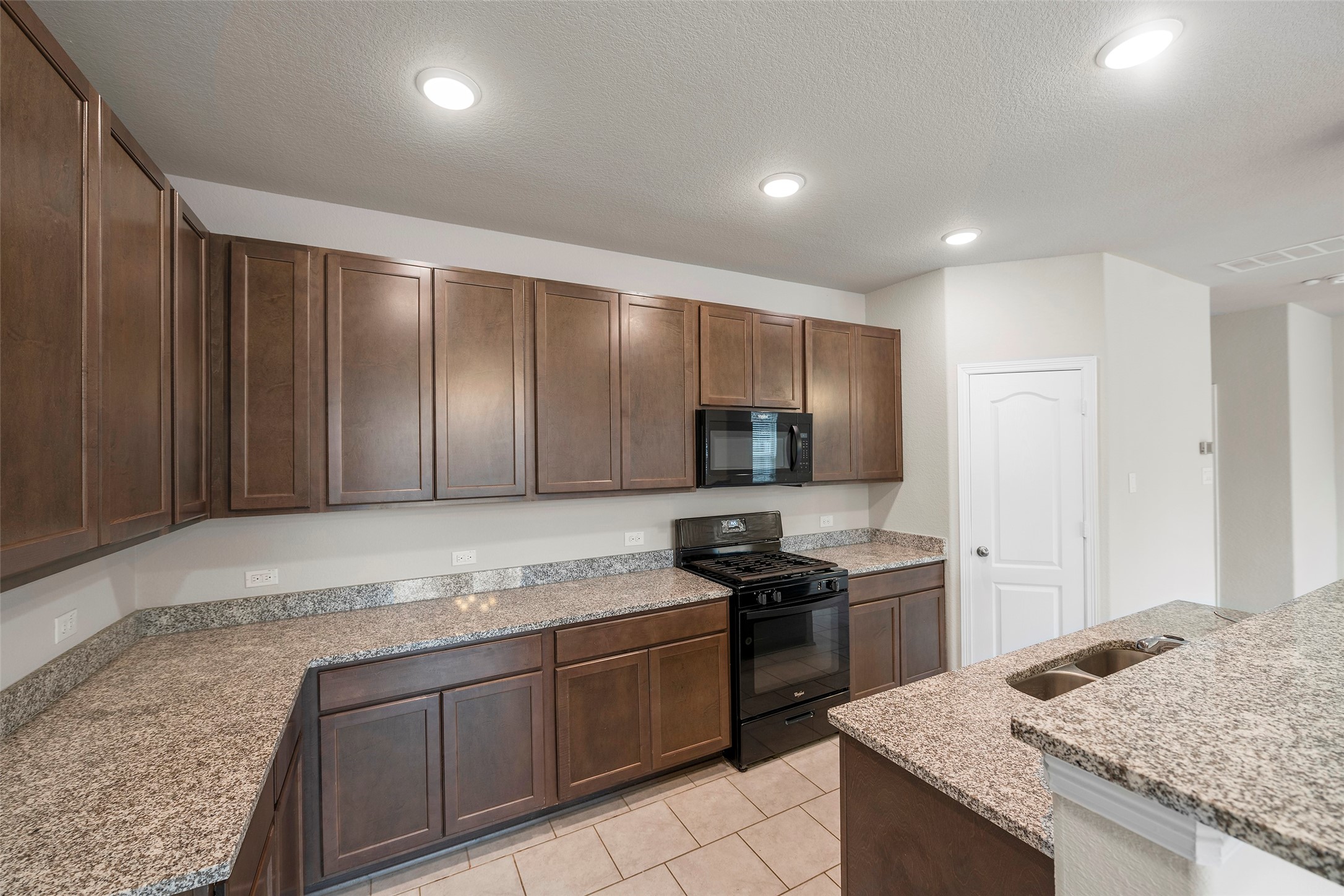 25953 Northpark Birch Drive Property Photo 5