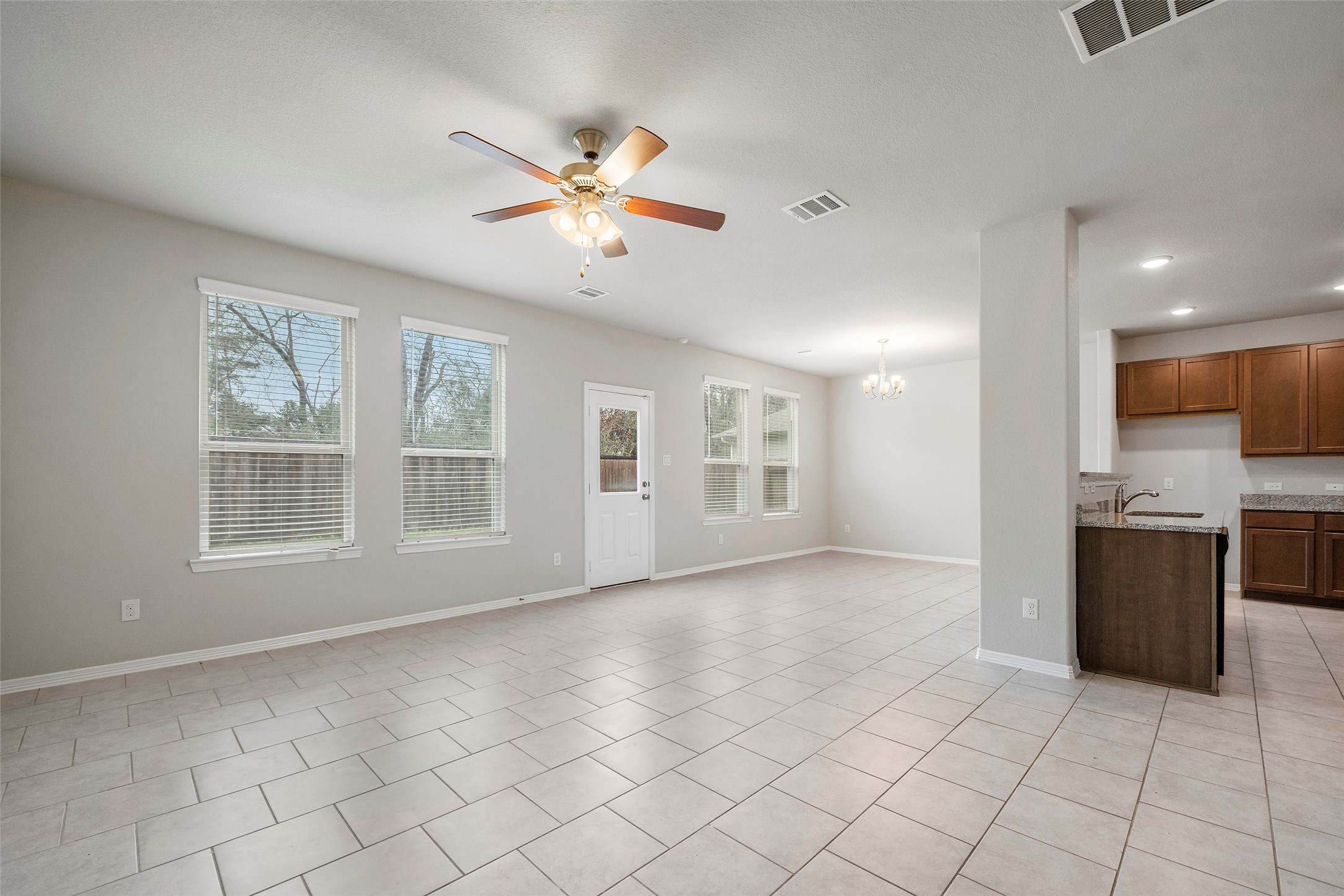 25953 Northpark Birch Drive Property Photo 9