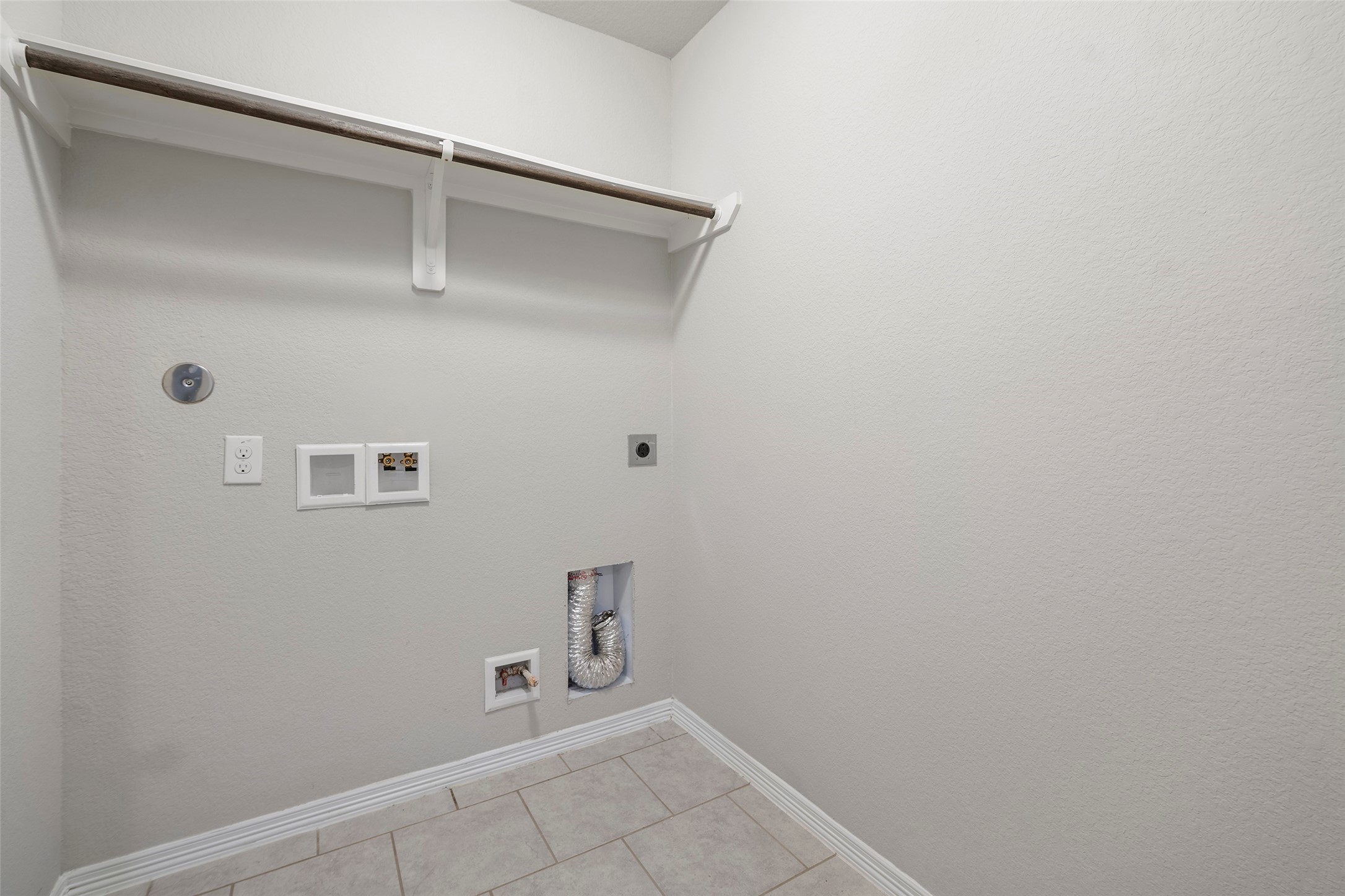 25953 Northpark Birch Drive Property Photo 32